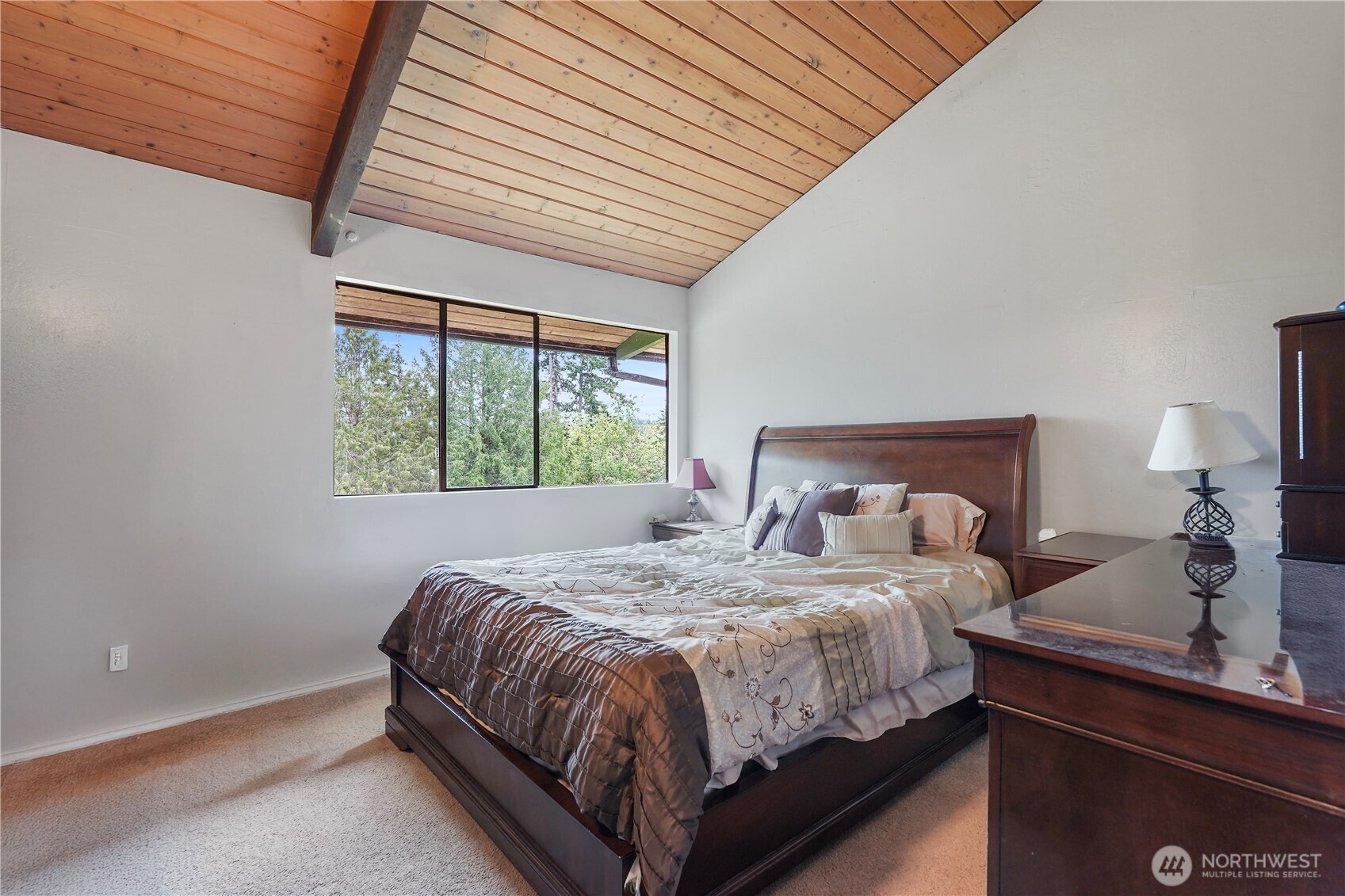 2449 2451 McGregor Drive SE