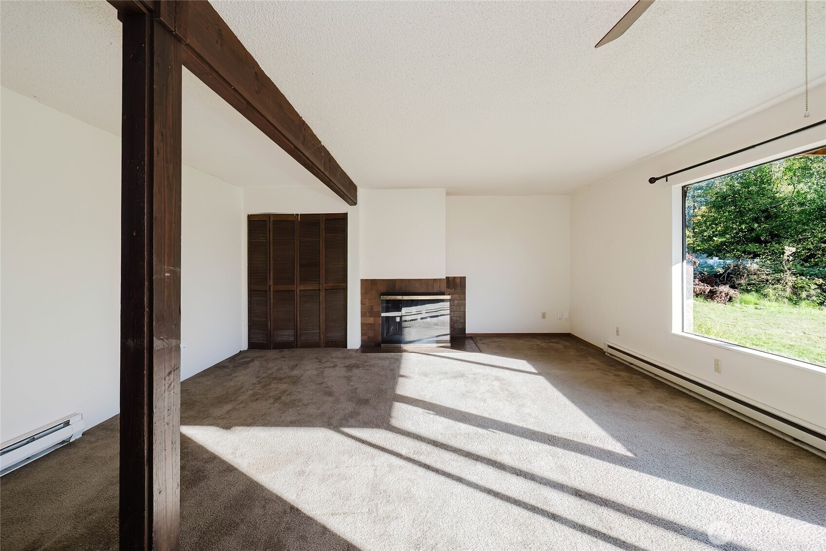 2449 2451 McGregor Drive SE