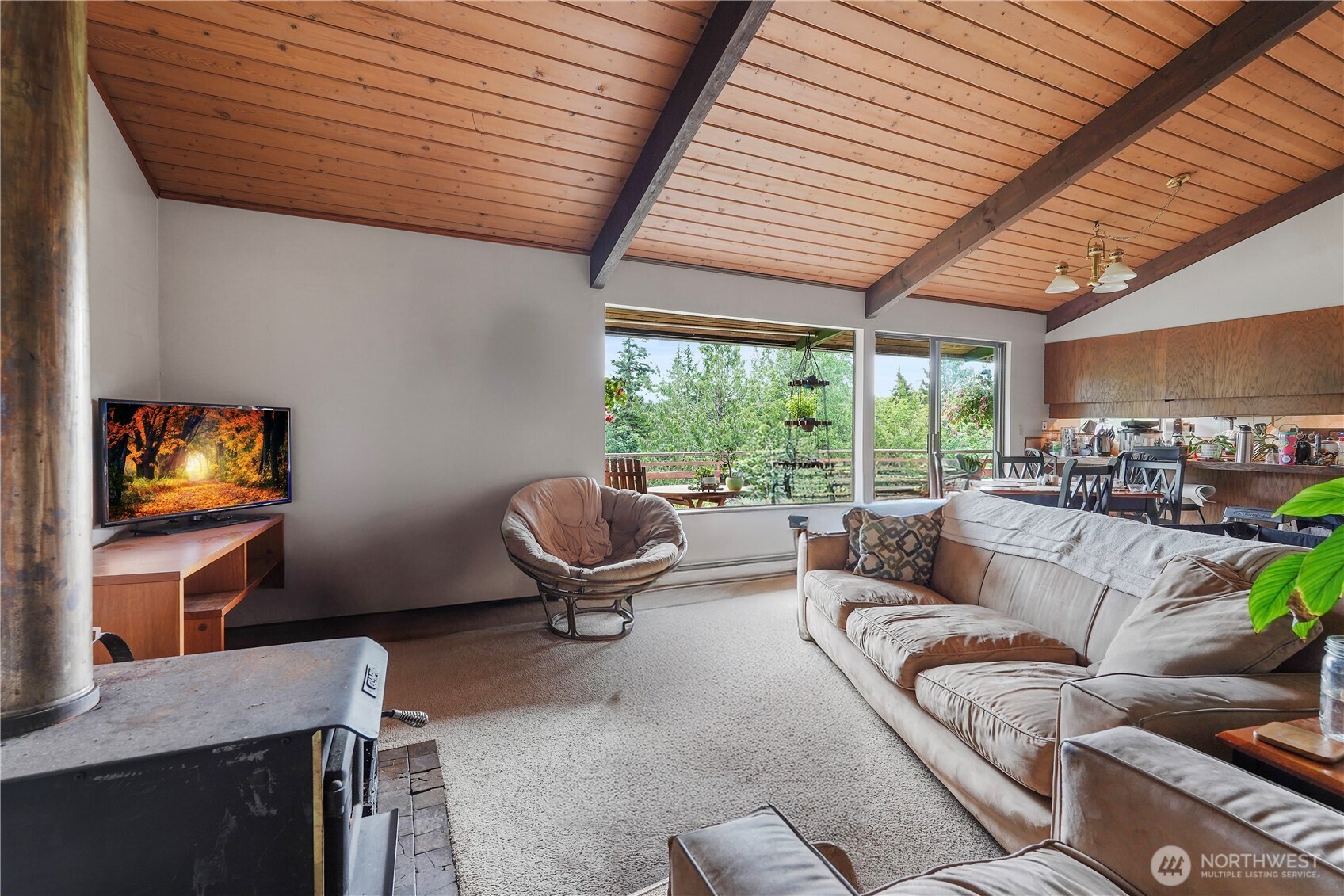 2449 2451 McGregor Drive SE