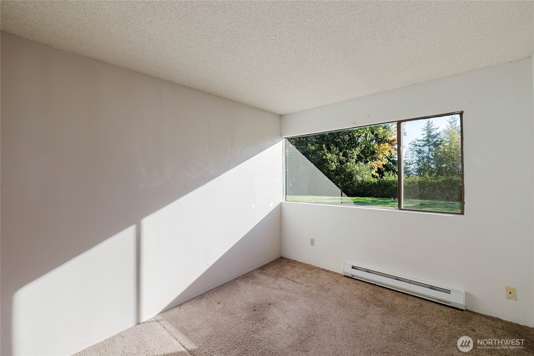 2449 2451 McGregor Drive SE