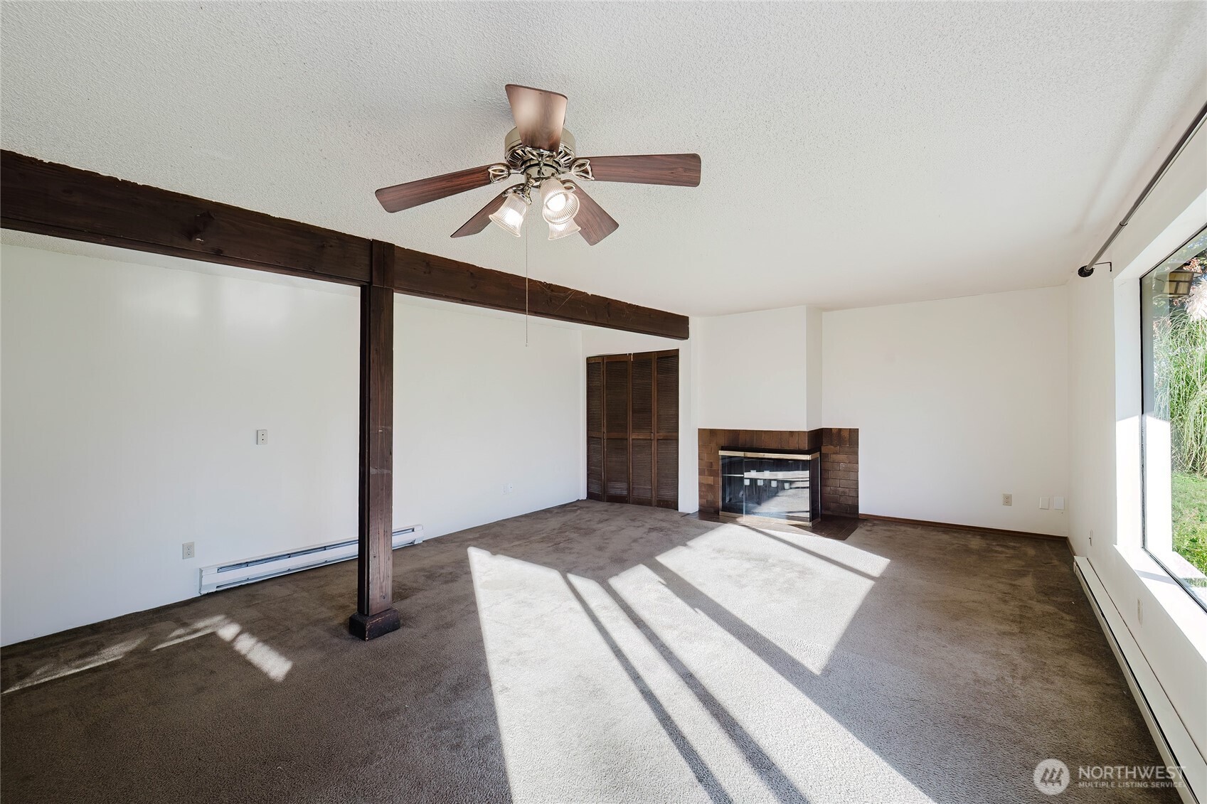 2449 2451 McGregor Drive SE