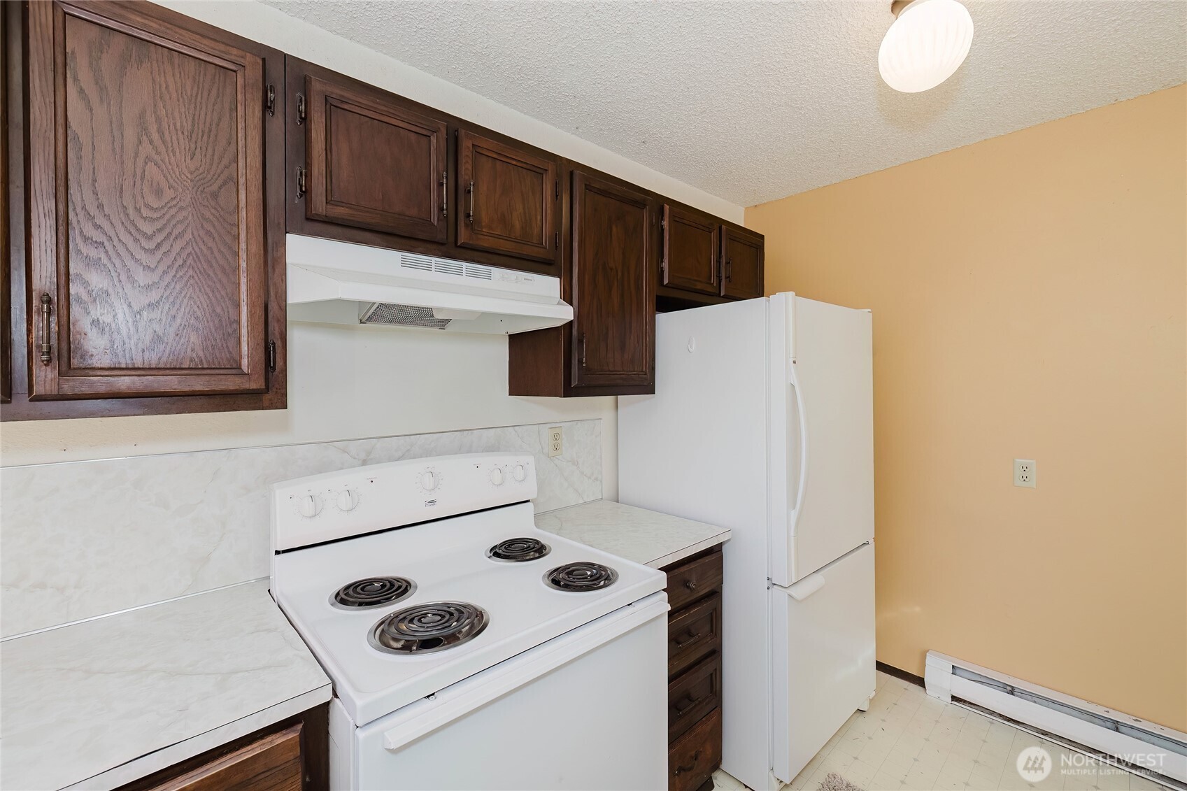 2449 2451 McGregor Drive SE