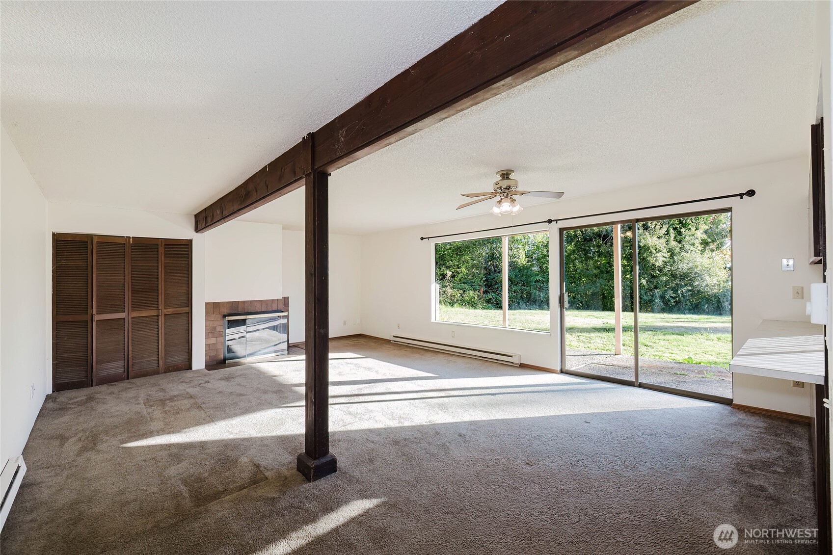 2449 2451 McGregor Drive SE