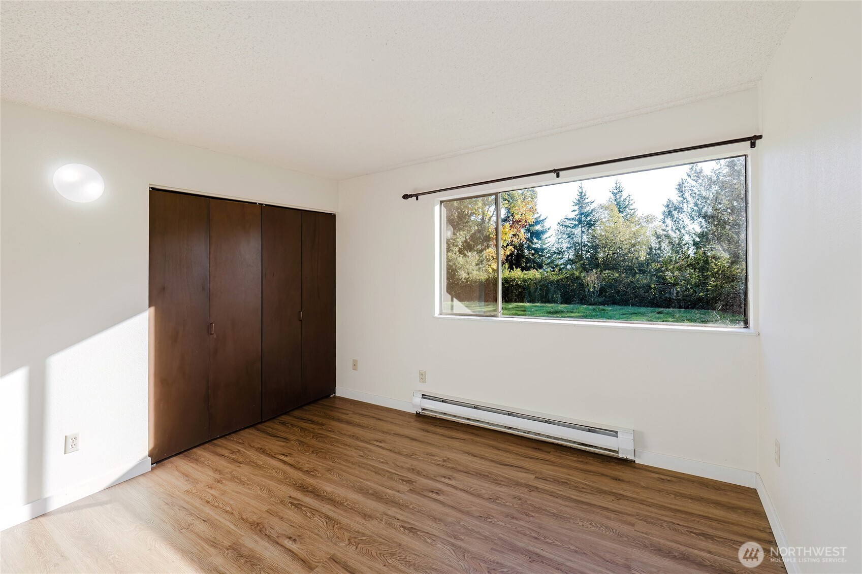 2449 2451 McGregor Drive SE