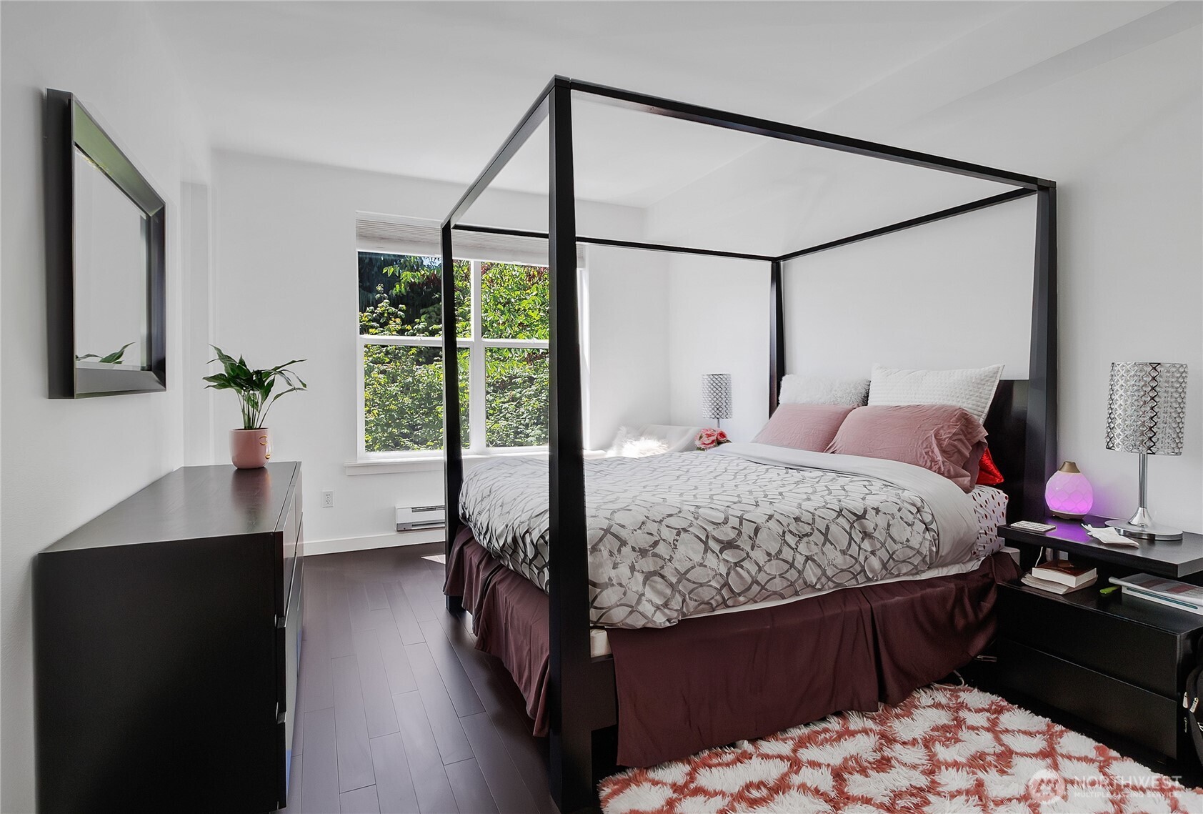 55 Williams Avenue S Unit: 209