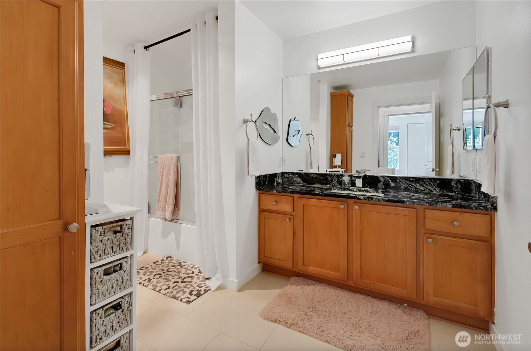 55 Williams Avenue S Unit: 209