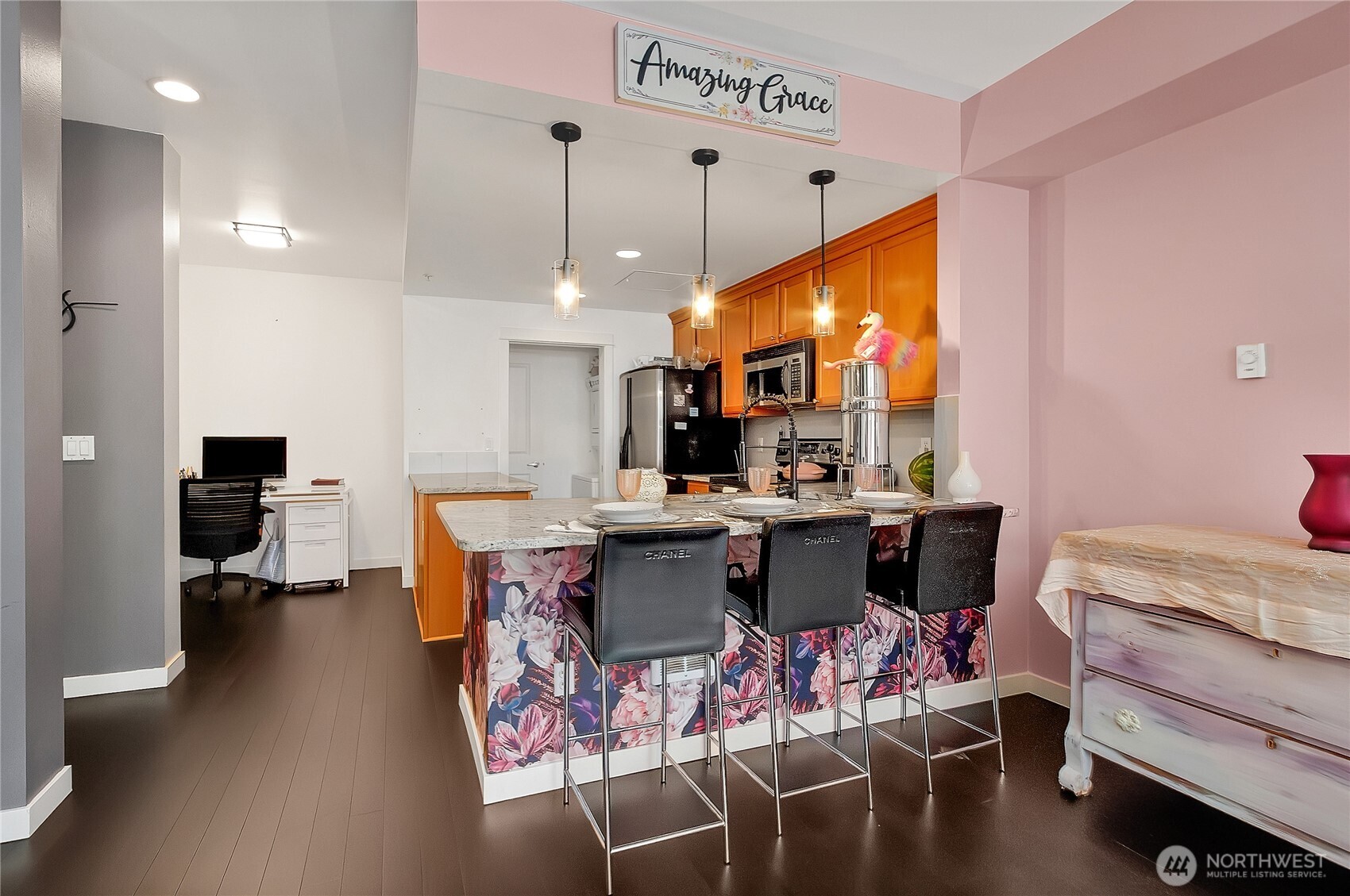 55 Williams Avenue S Unit: 209