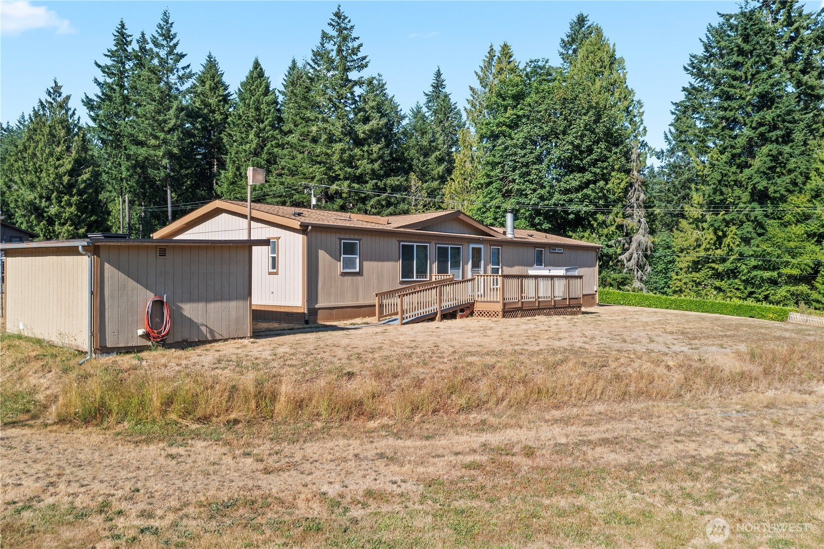 7170 N Van Decar Road SE