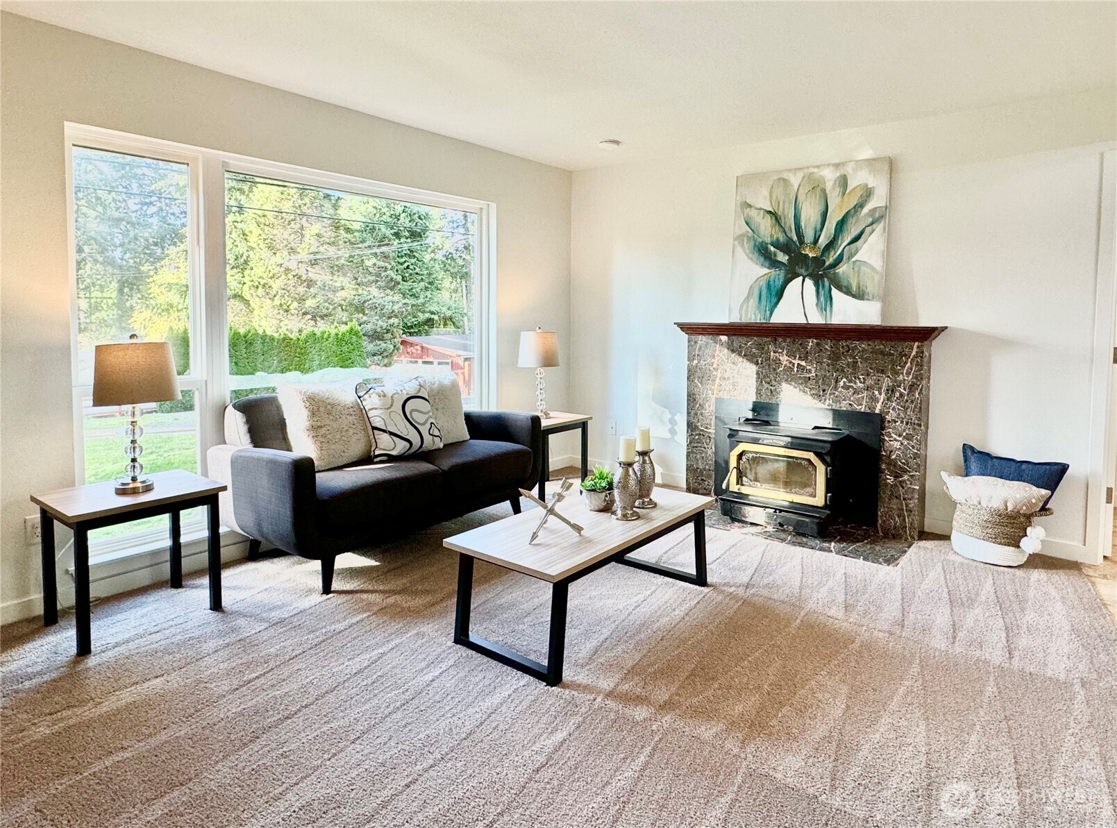 217 A & B Lake Louise Drive SW