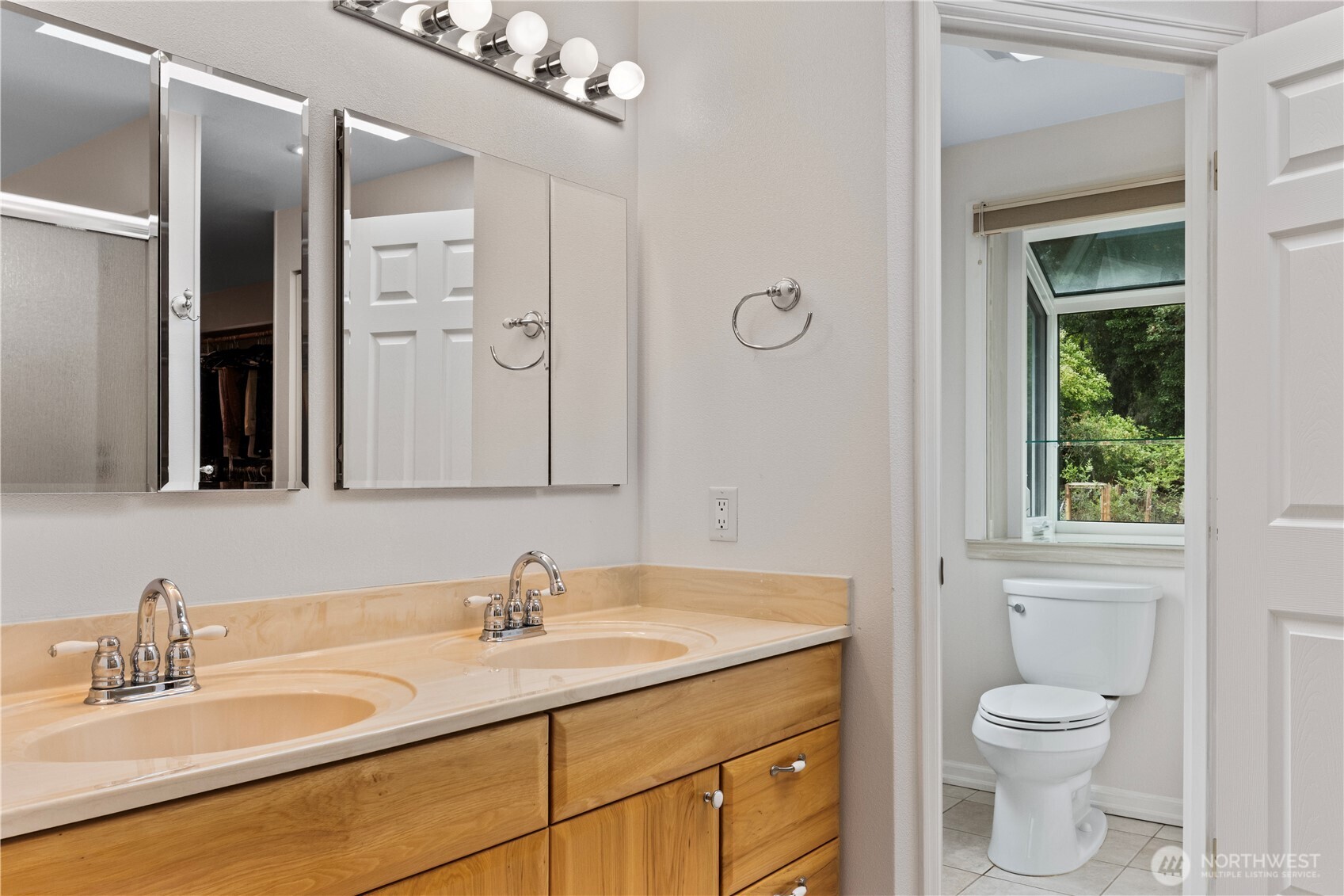 10325 123rd Street NW