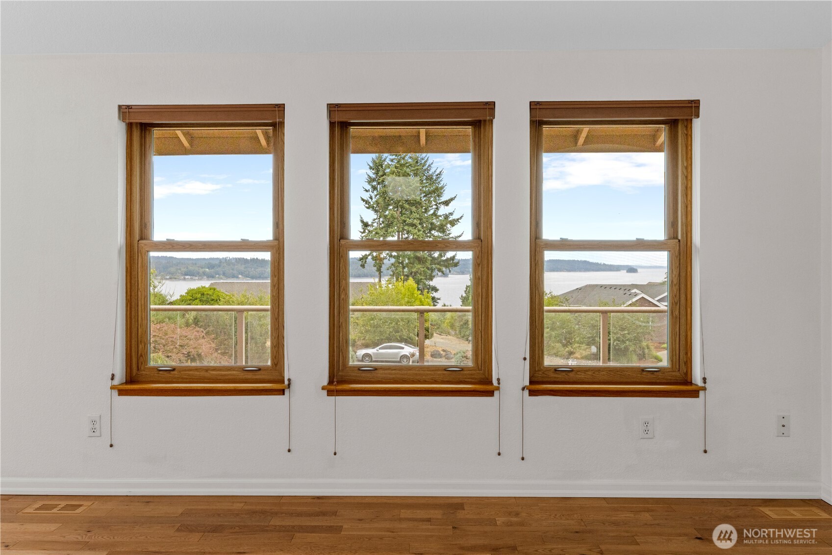 10325 123rd Street NW