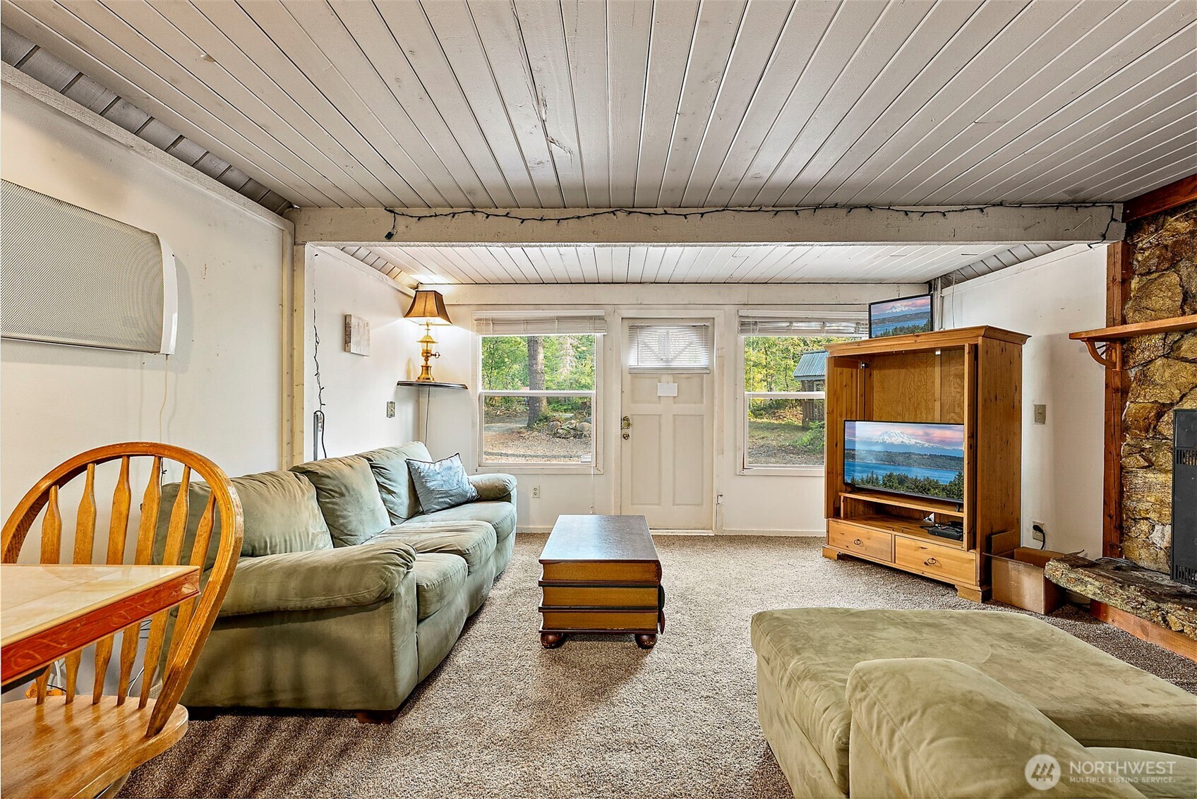 270 Skate Creek Road N