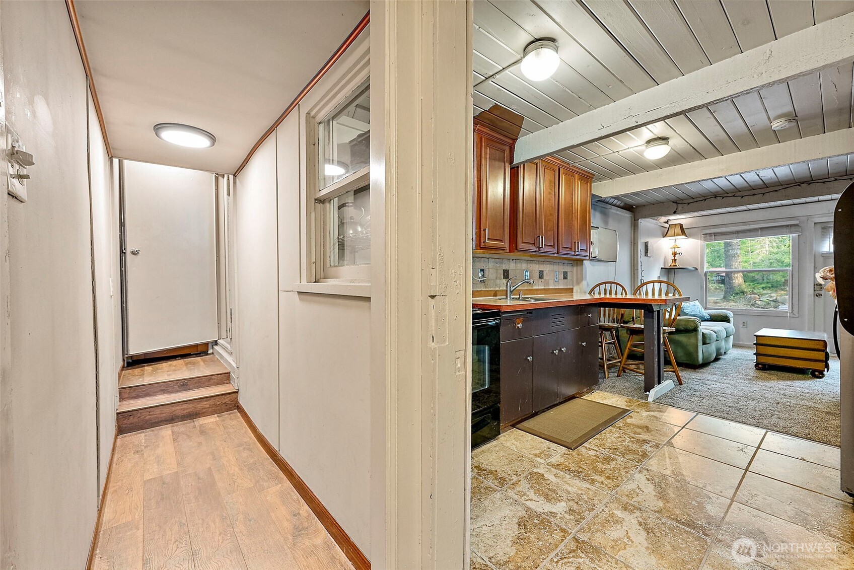 270 Skate Creek Road N