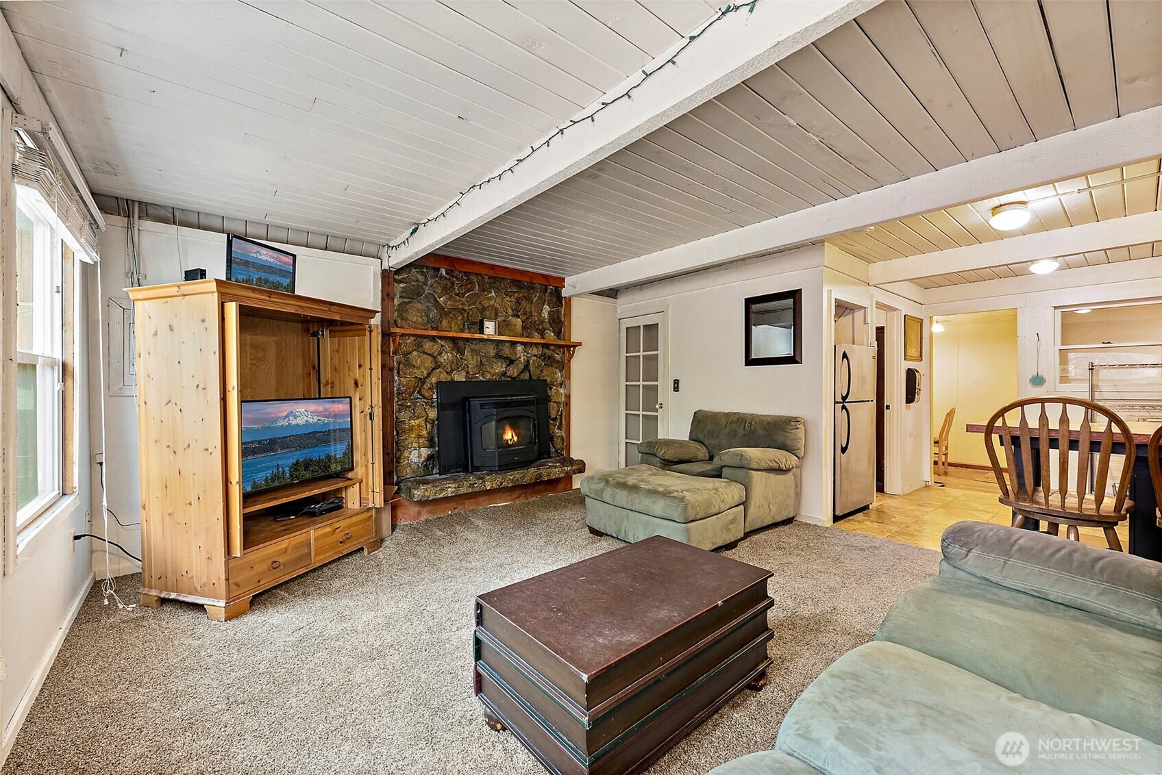 270 Skate Creek Road N