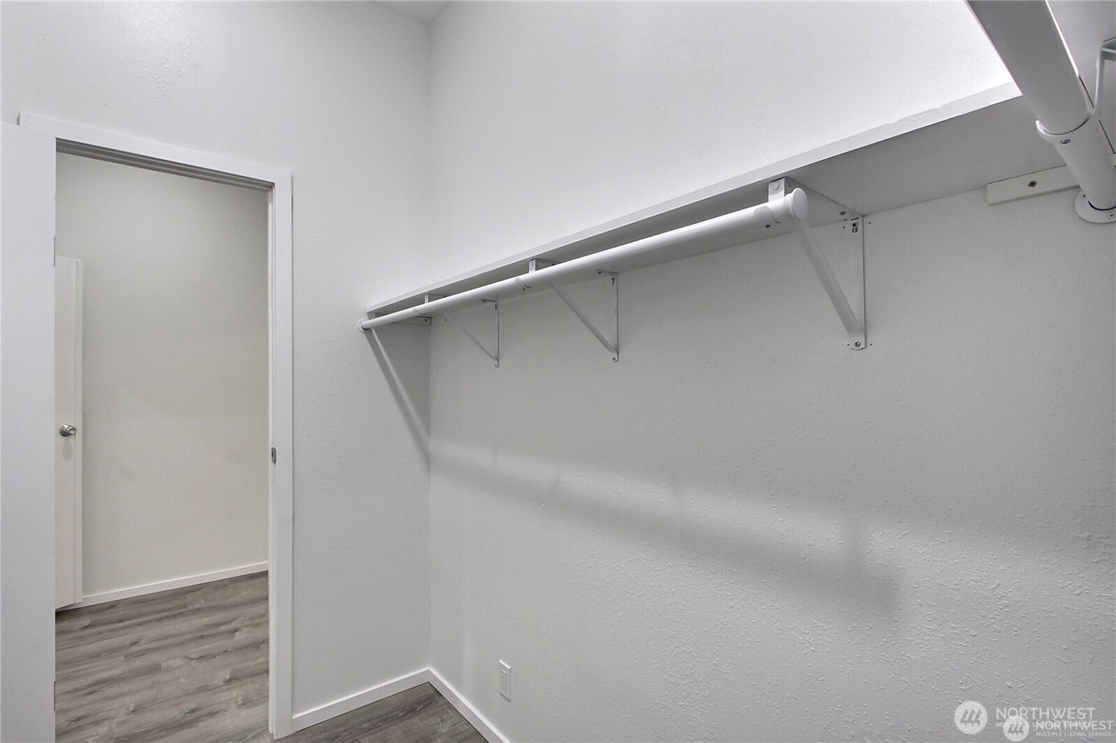 413 292nd Street E Unit: 8