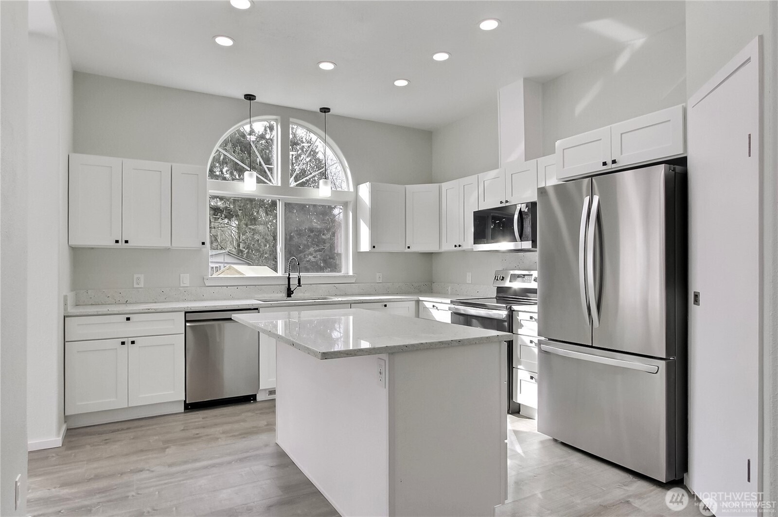 413 292nd Street E Unit: 8