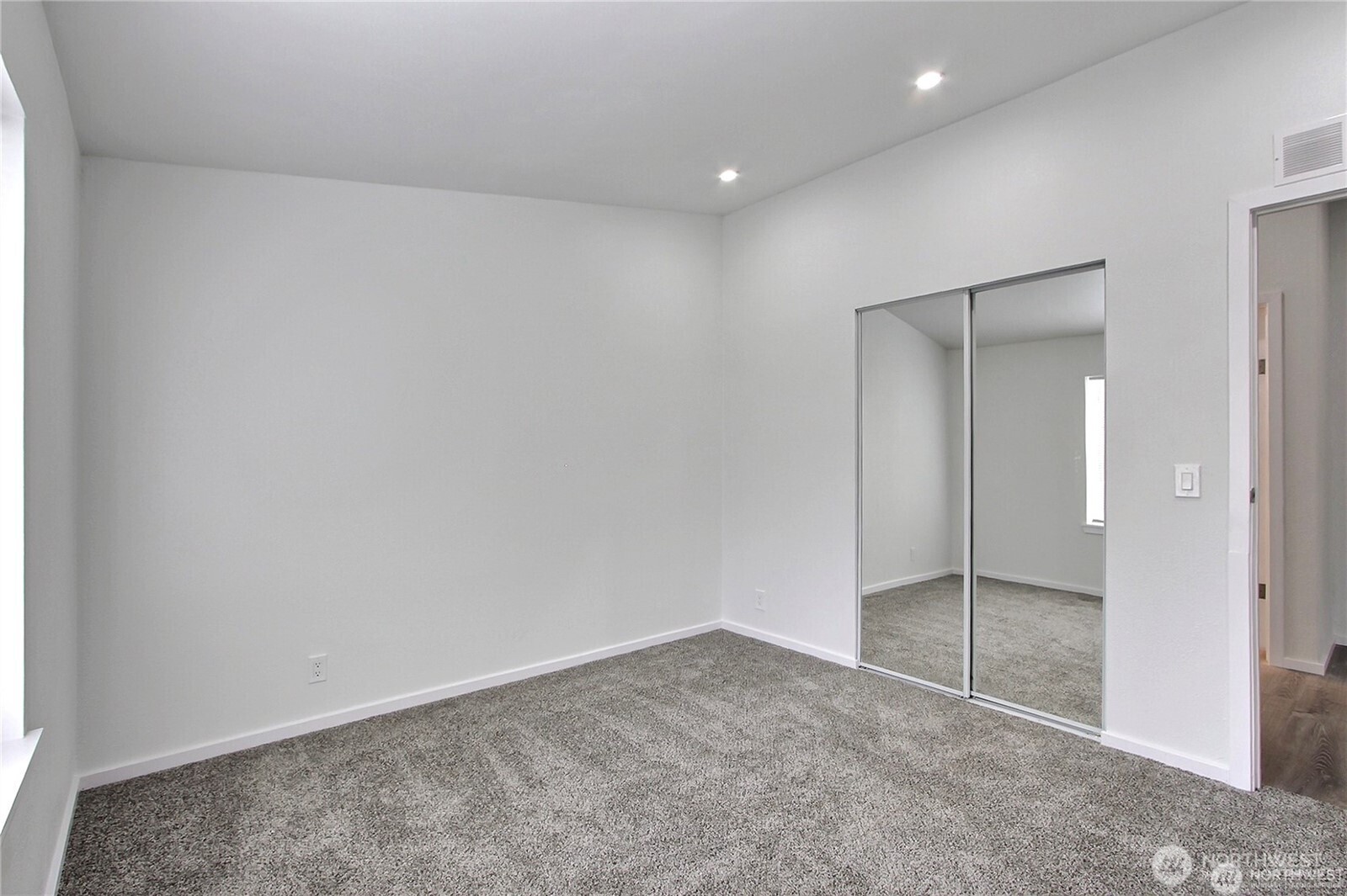 413 292nd Street E Unit: 8