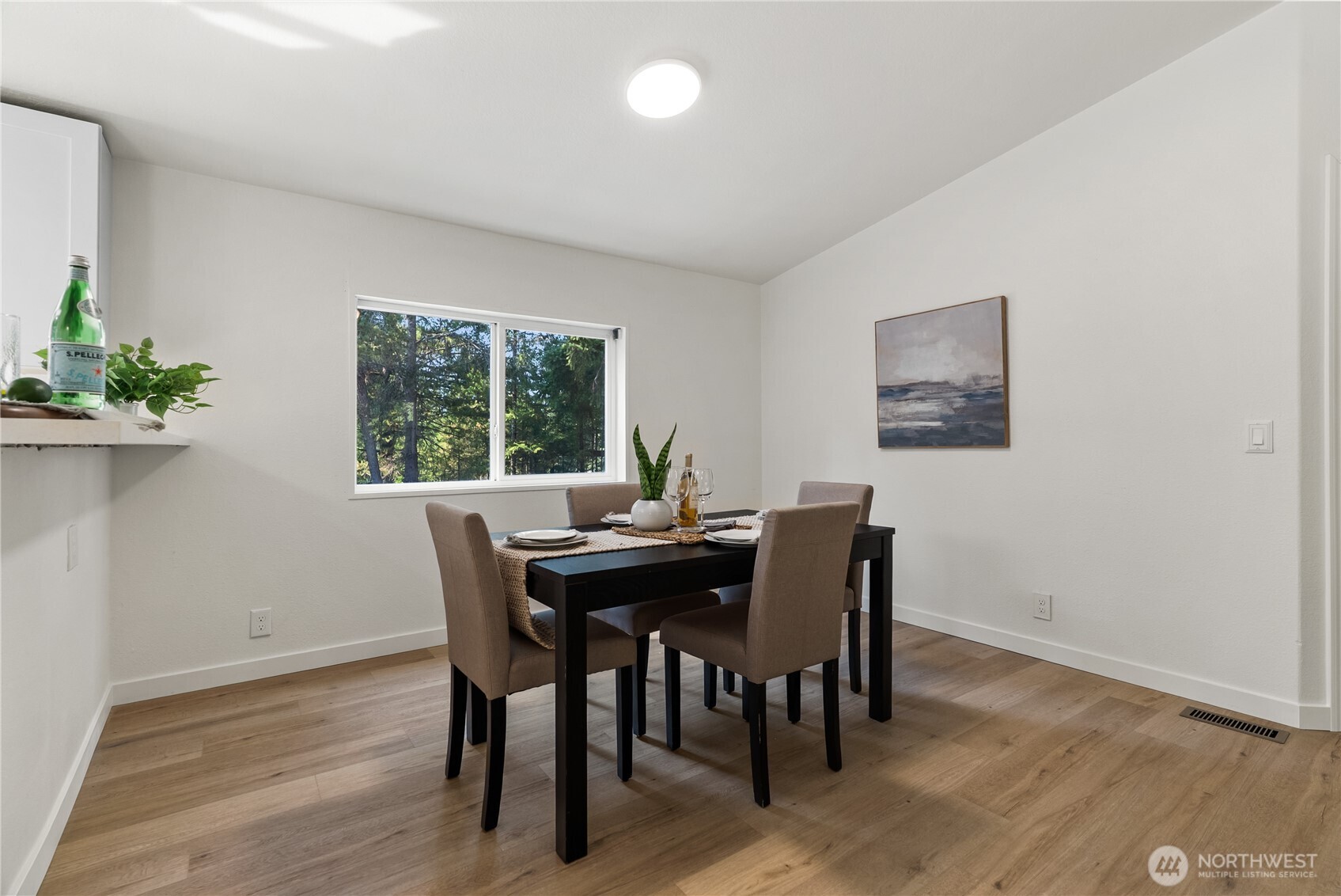 10223 Glenwood Road SW