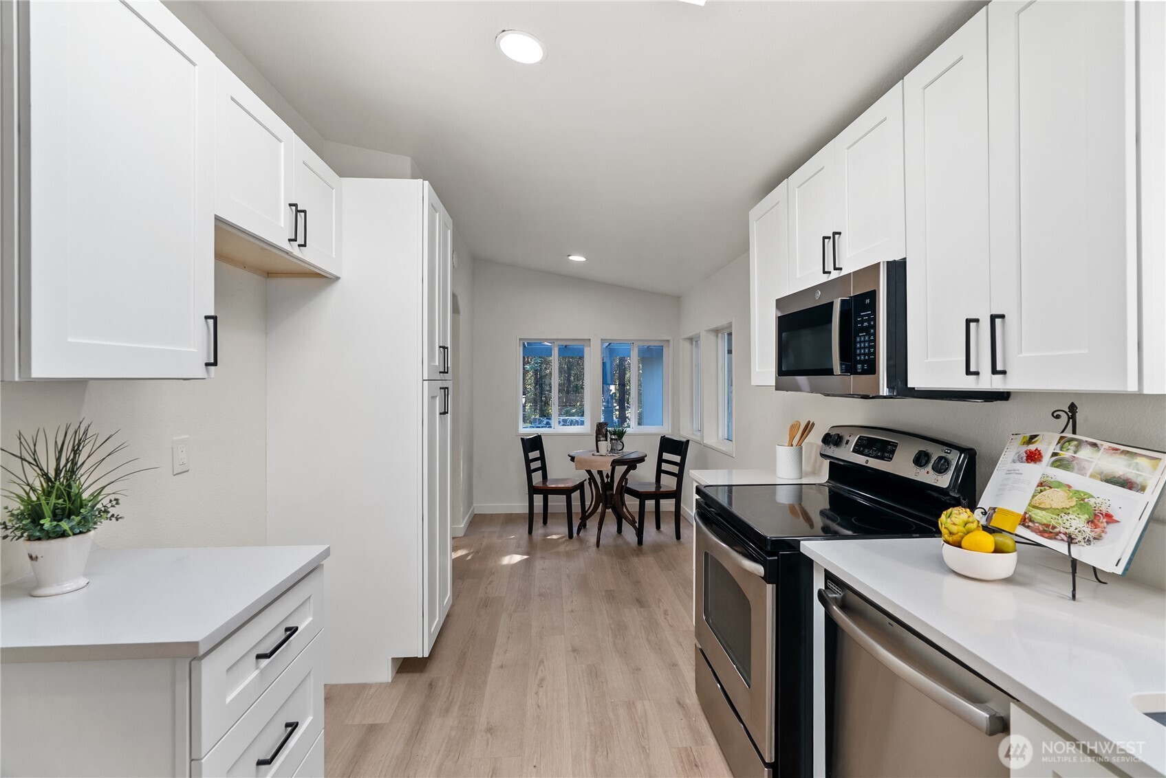 10223 Glenwood Road SW