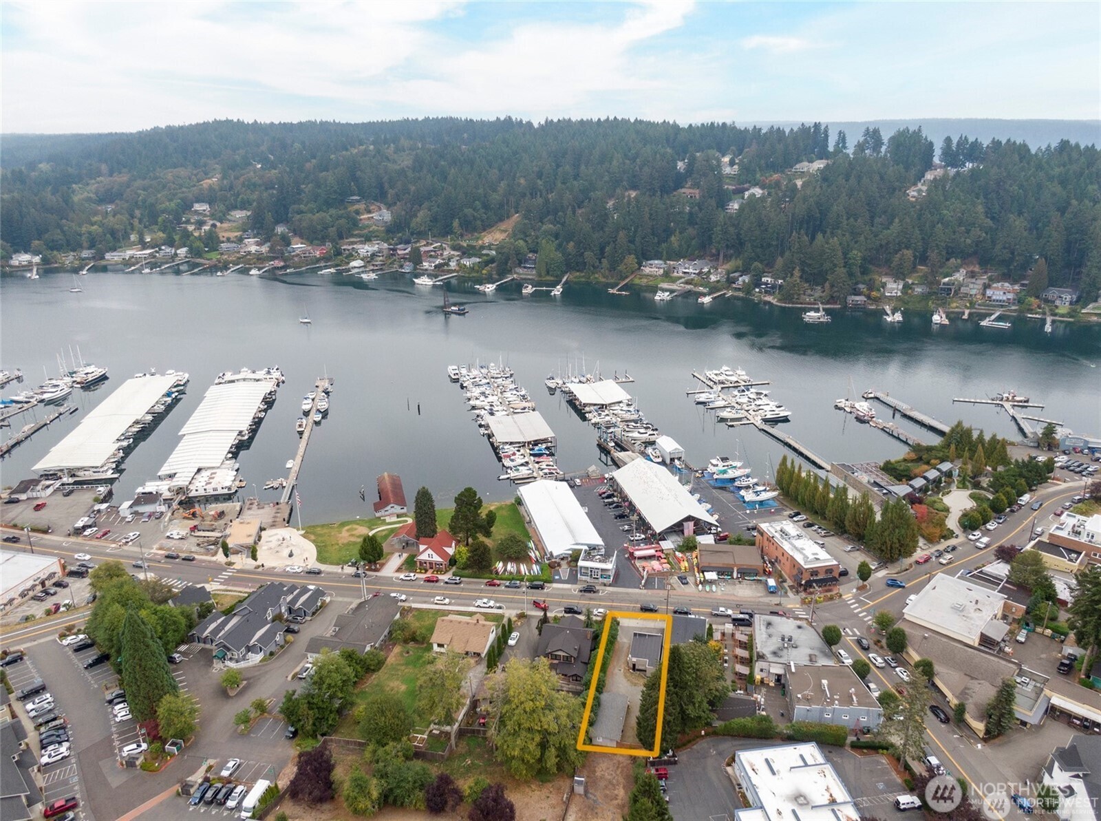 3126 Harborview Drive