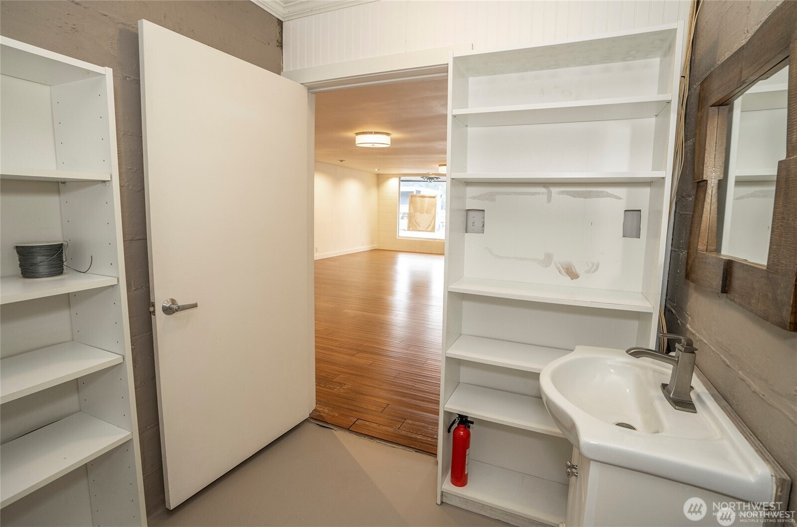 3126 Harborview Drive