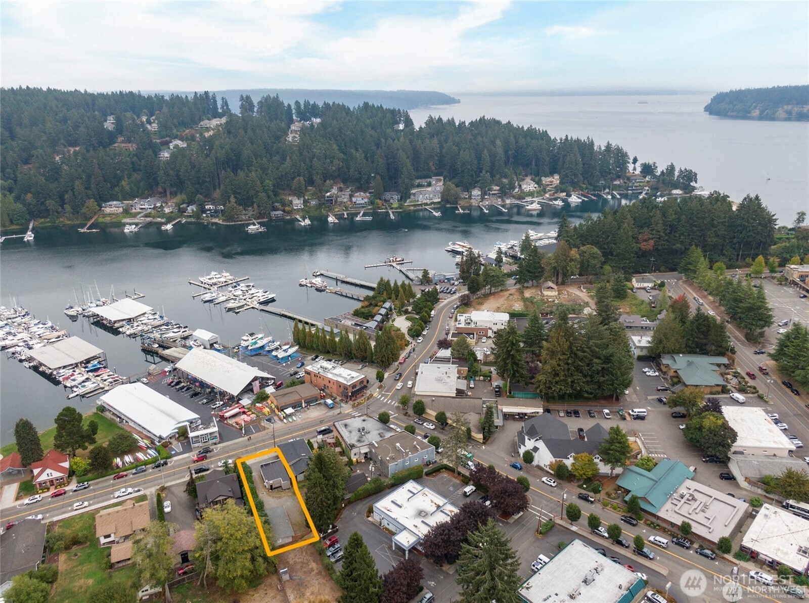 3126 Harborview Drive