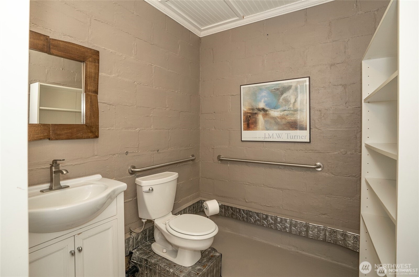 3126 Harborview Drive