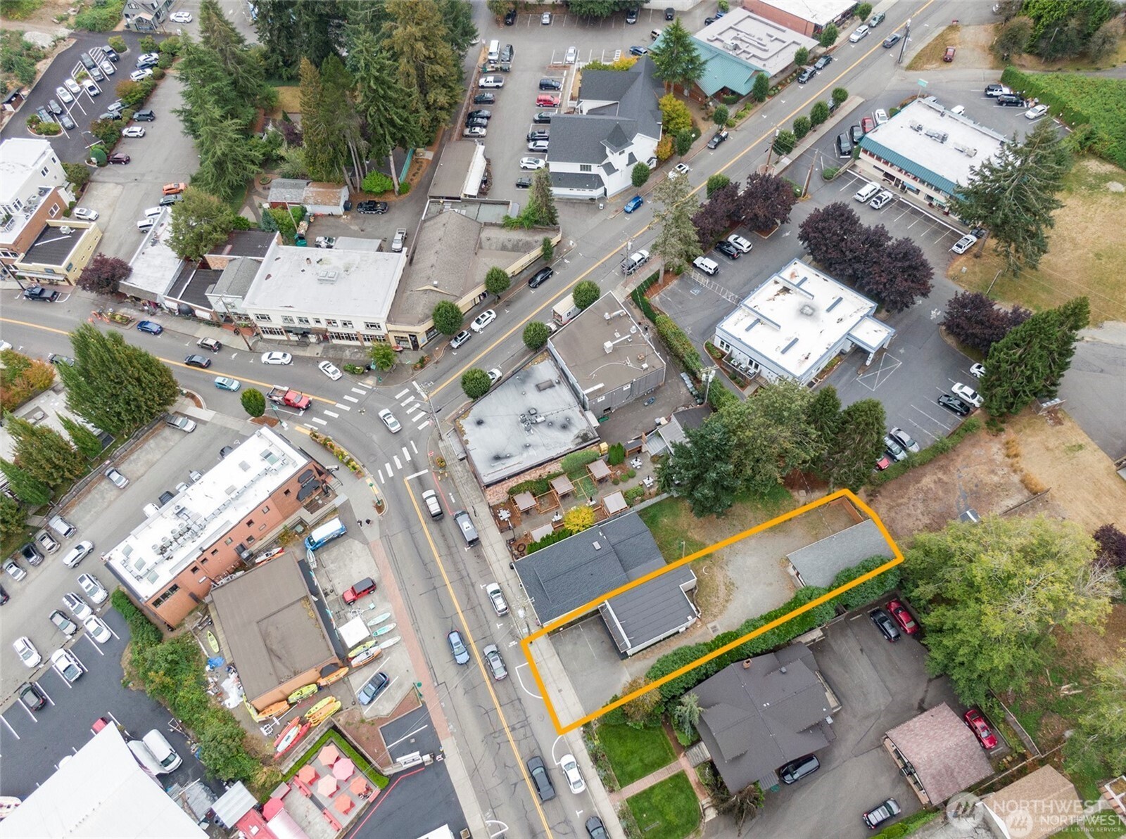 3126 Harborview Drive