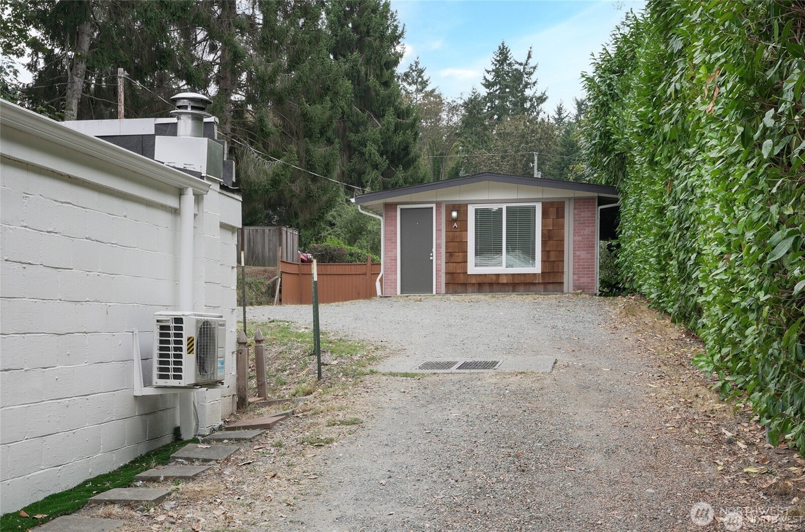 3126 Harborview Drive