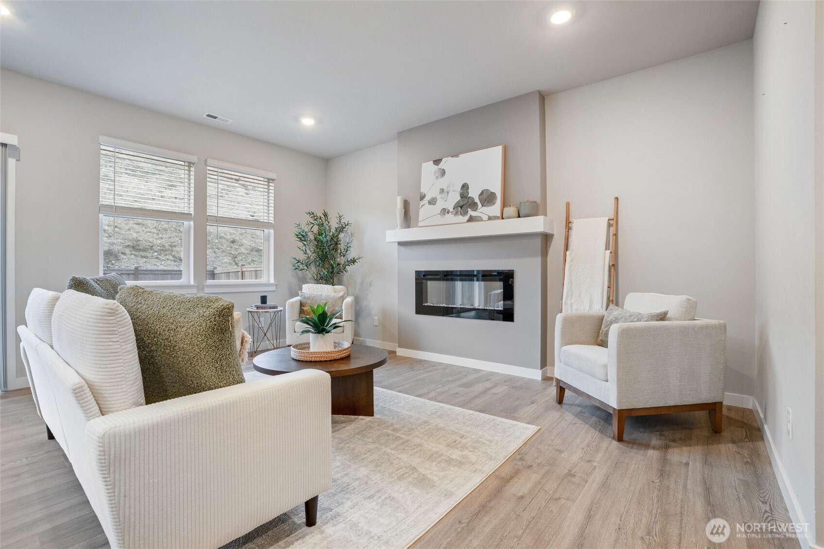 5856 Waverly Road SW