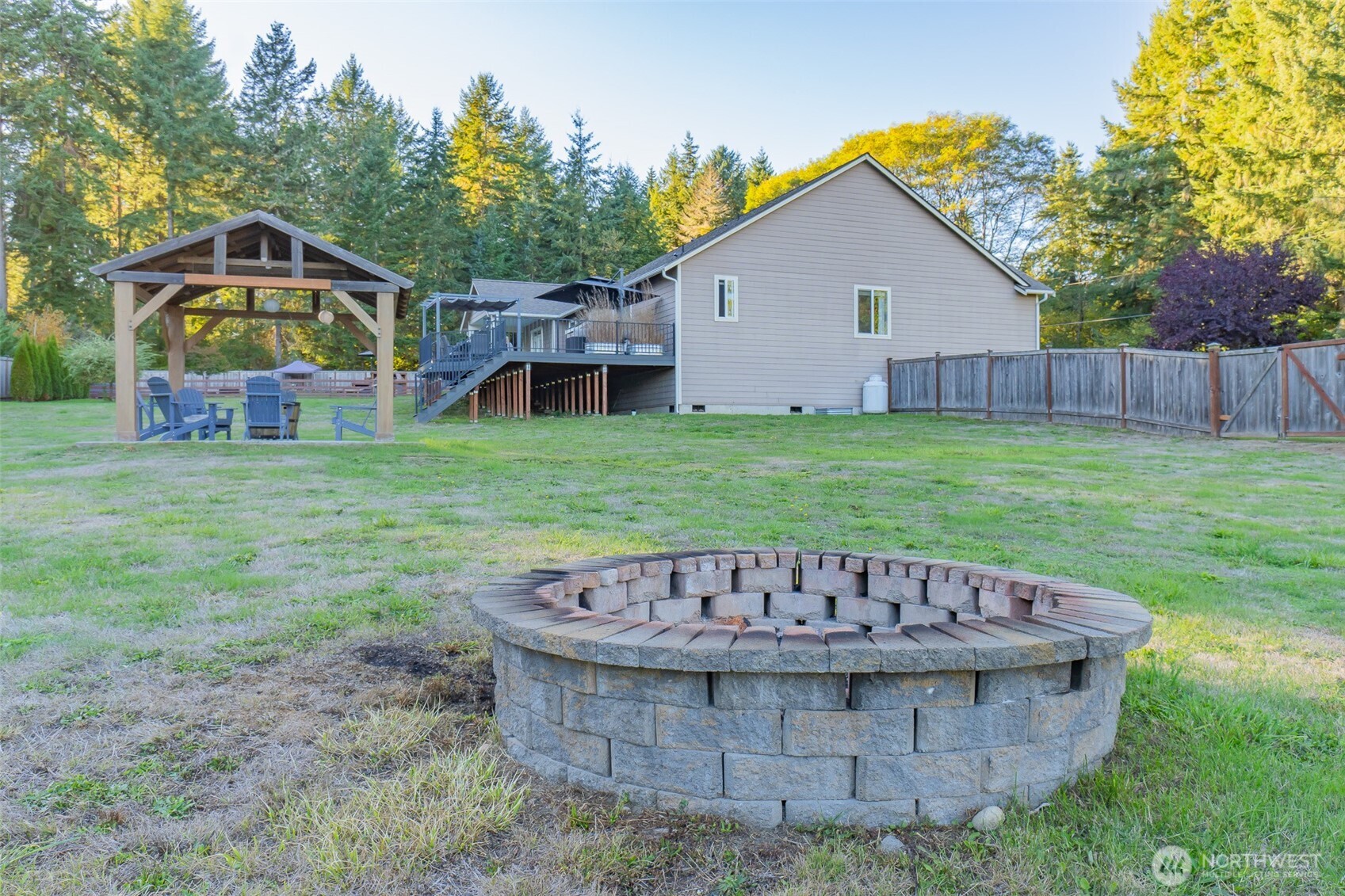 8208 Steamboat Island Road NW