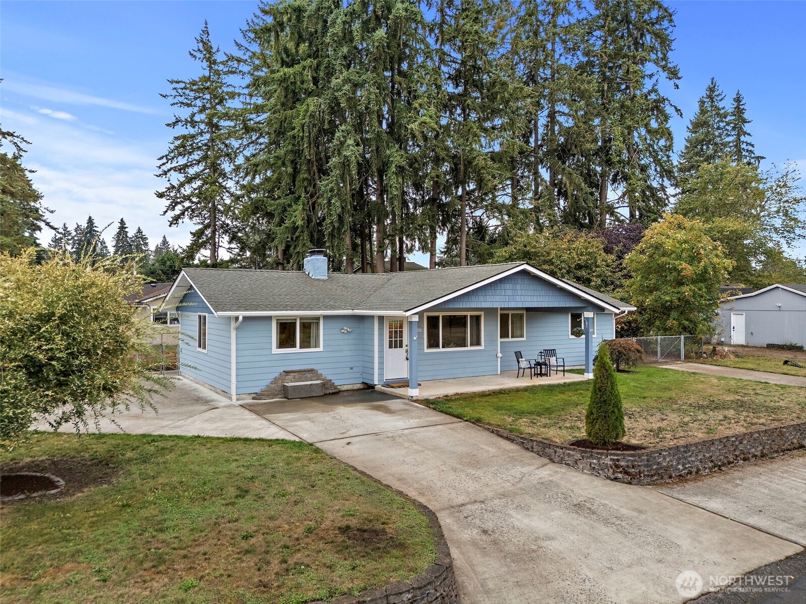 19428 Crescent Drive E