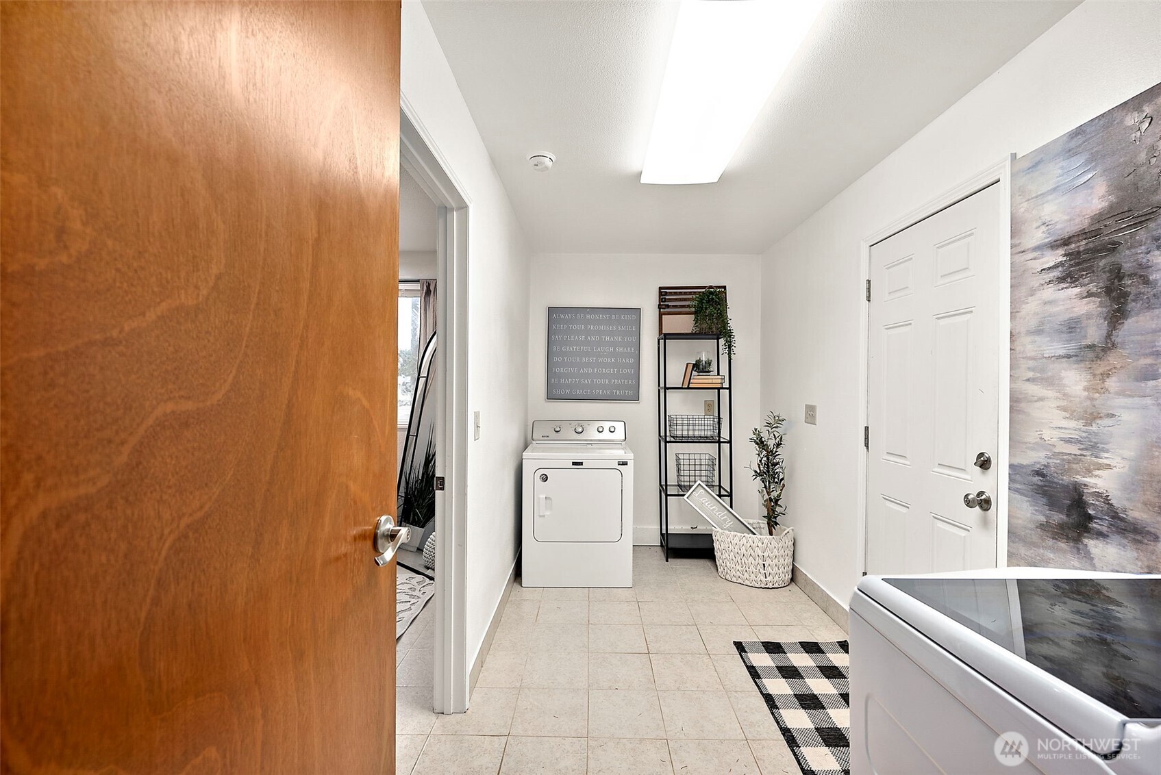 19428 Crescent Drive E