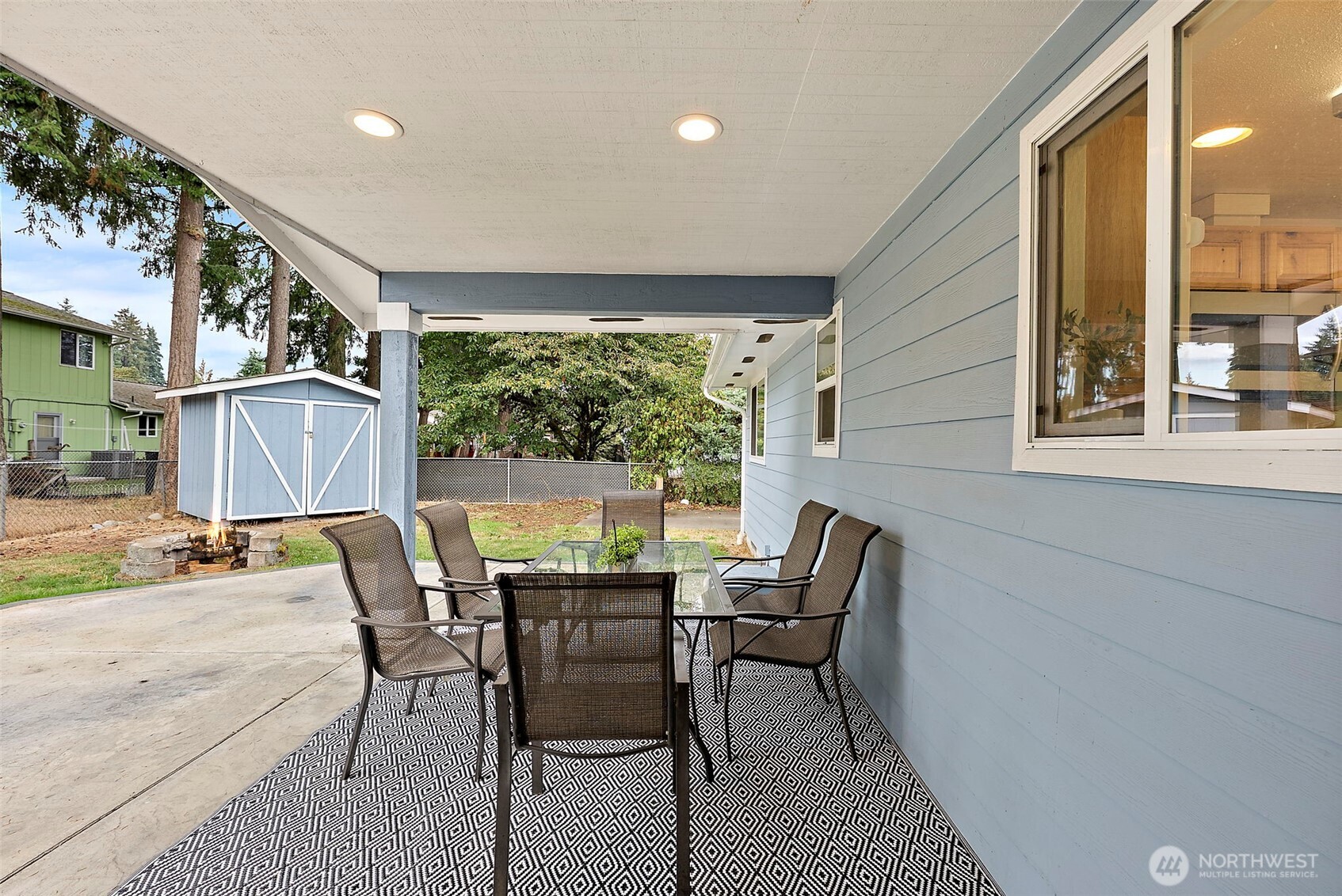 19428 Crescent Drive E