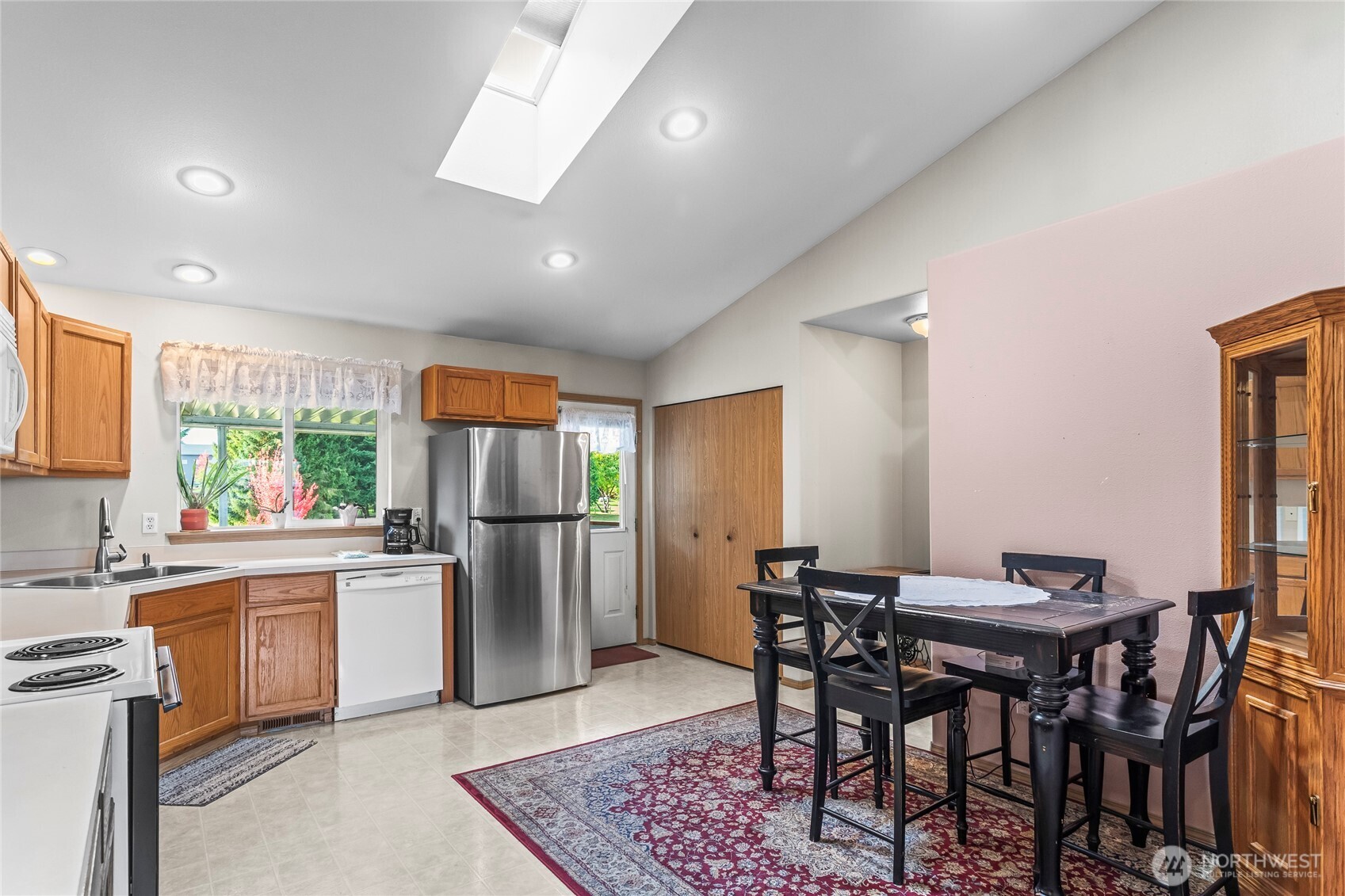 3330 18th Street Pl SW