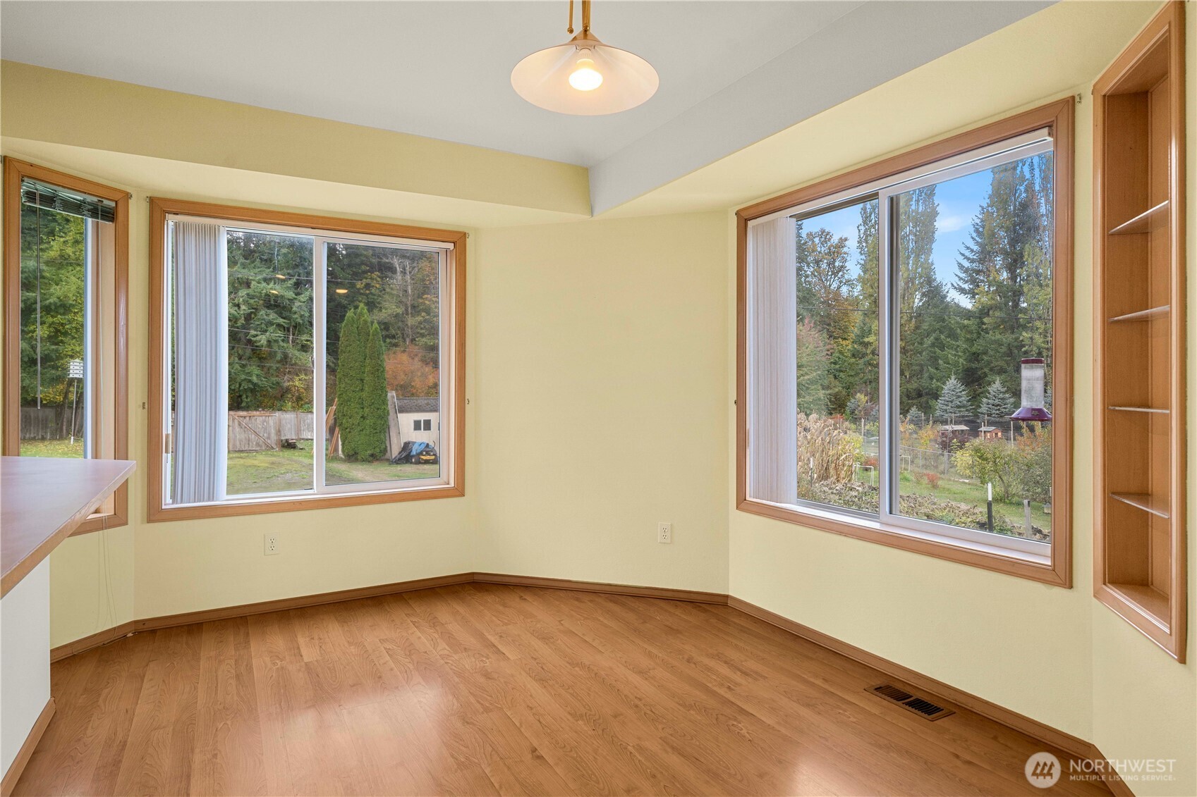 21103 16th Street E