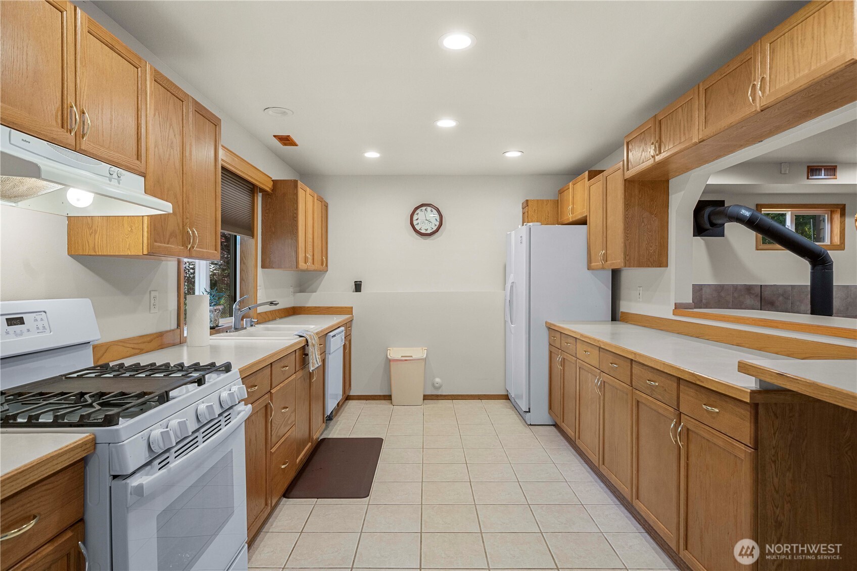 21103 16th Street E
