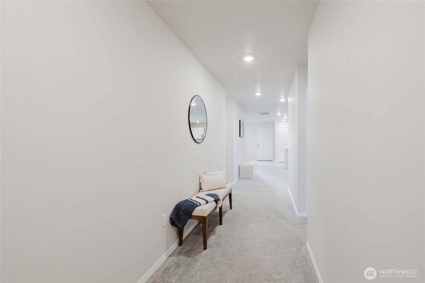 240 NE Olympic Ridge