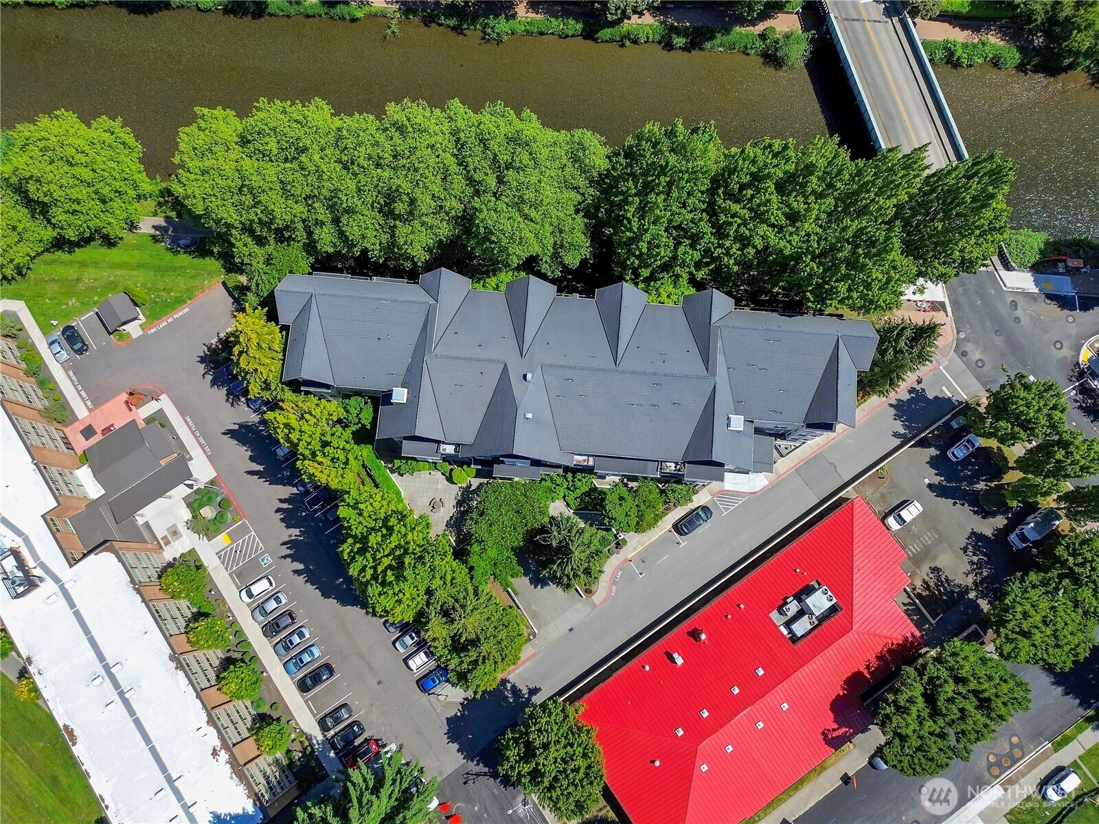 55 Willimas Avenue S Unit: 209