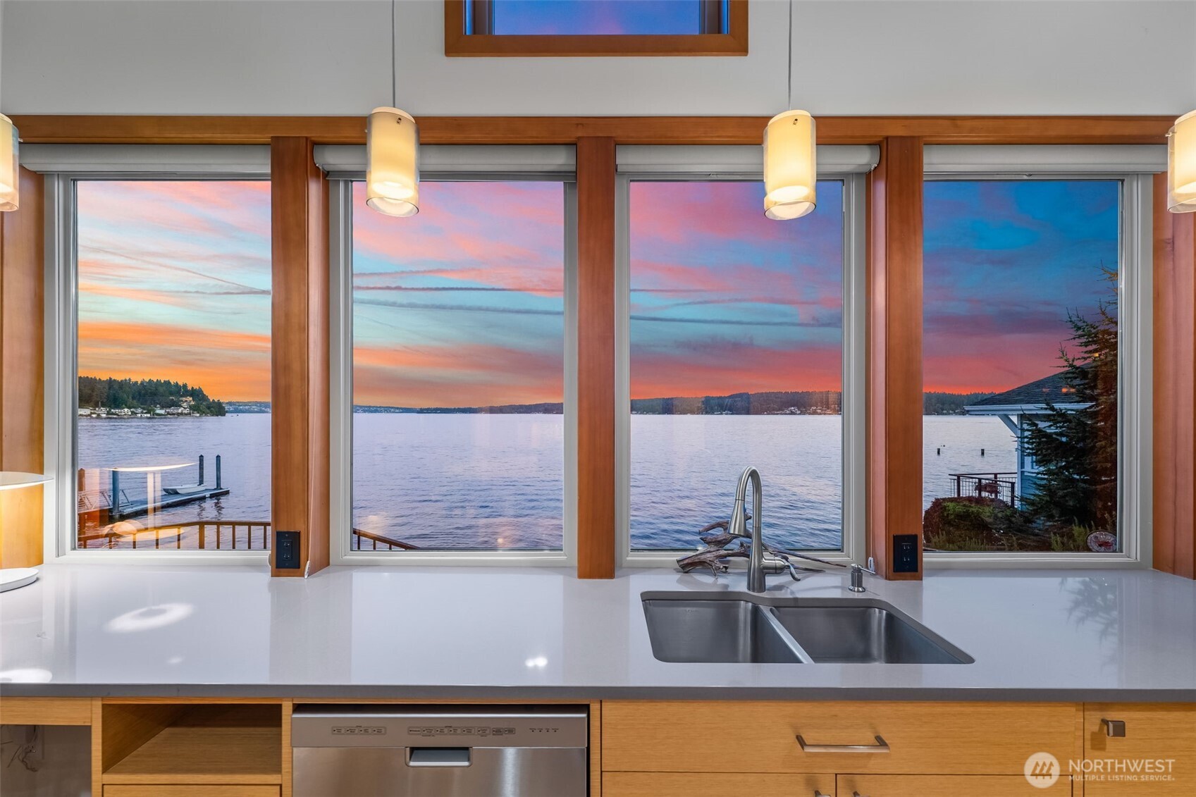 5152 Cromwell Drive NW