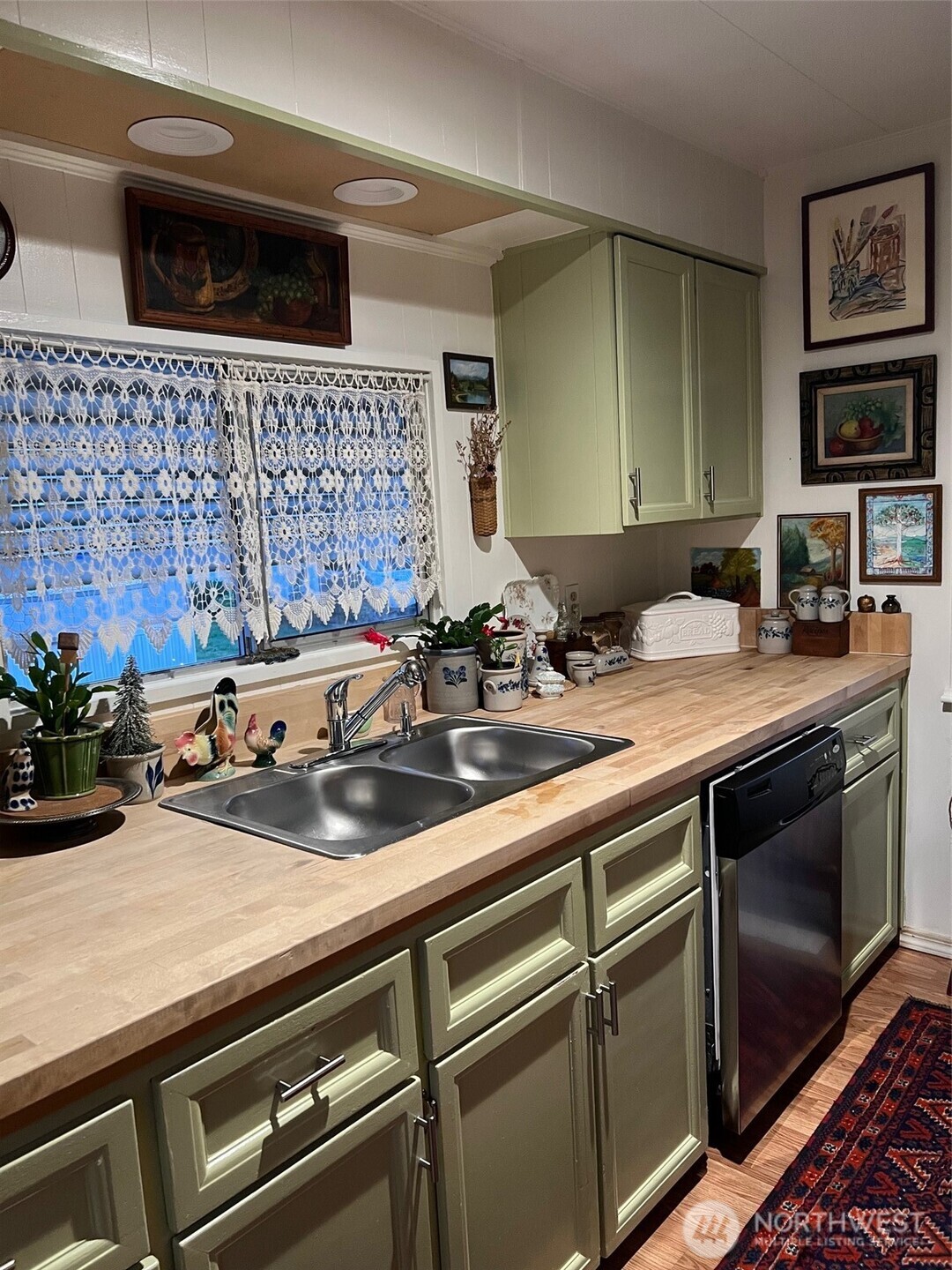 3702 Hunt Street NW Unit: 23