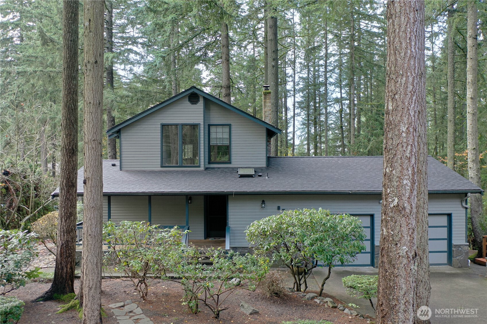 8788 Deeridge Place SE