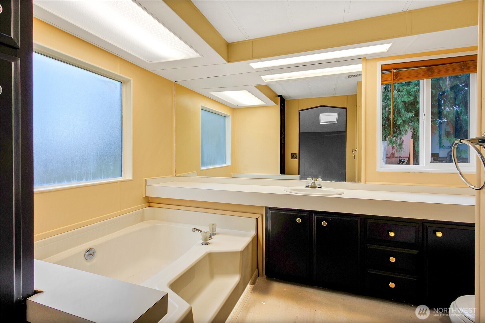 626 291st Street Ct E