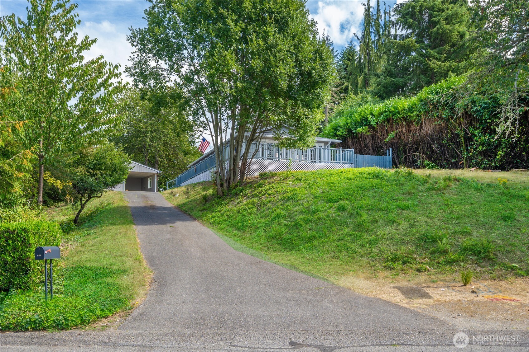 409 Isaac Pincus Street