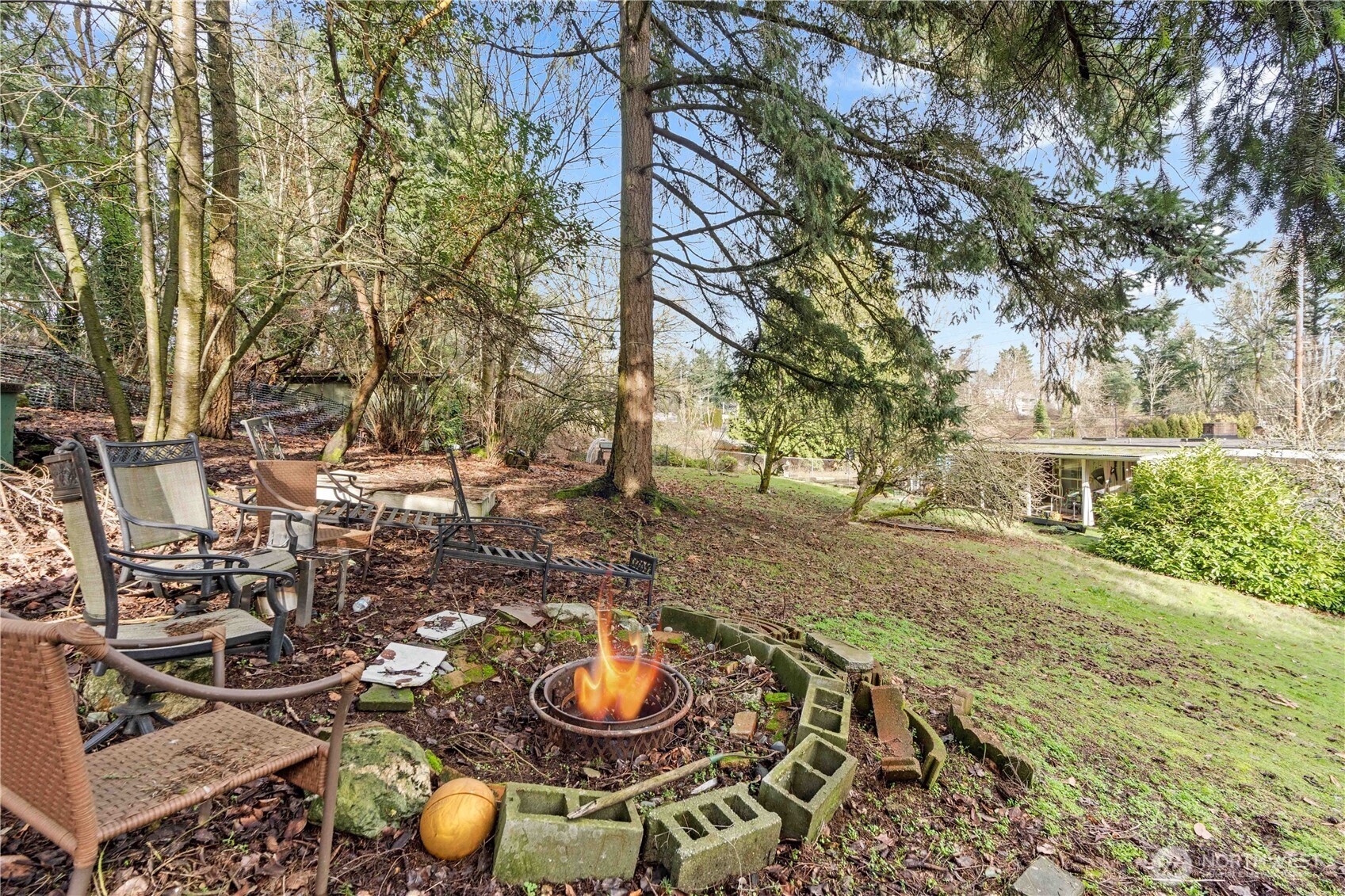 22415 Military Road S