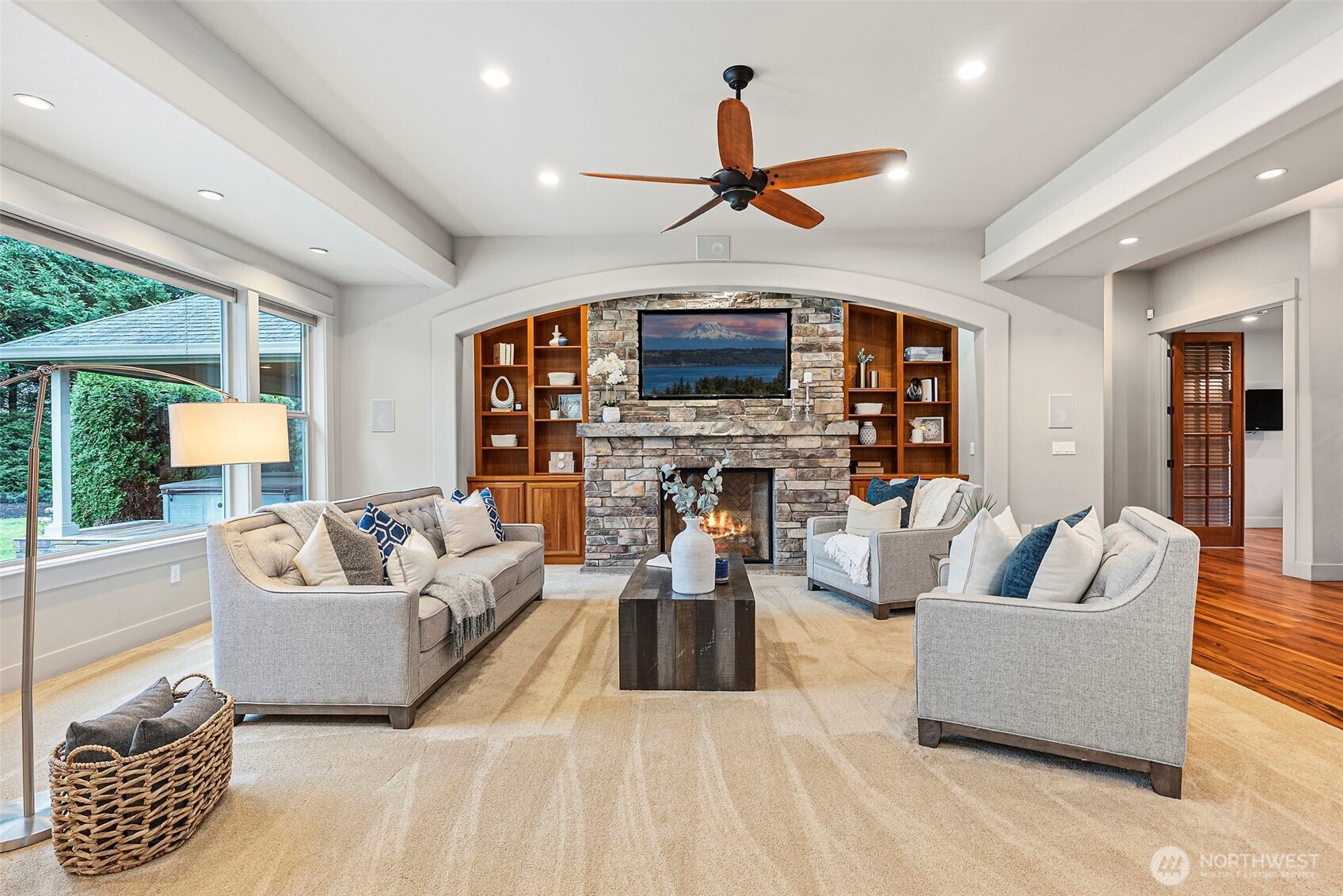 23811 128th Avenue E