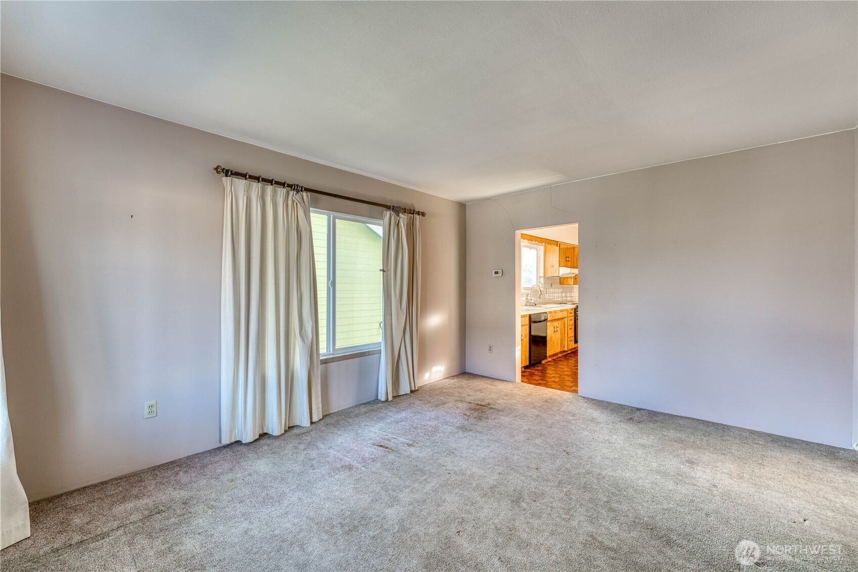 6126 S Thompson Avenue