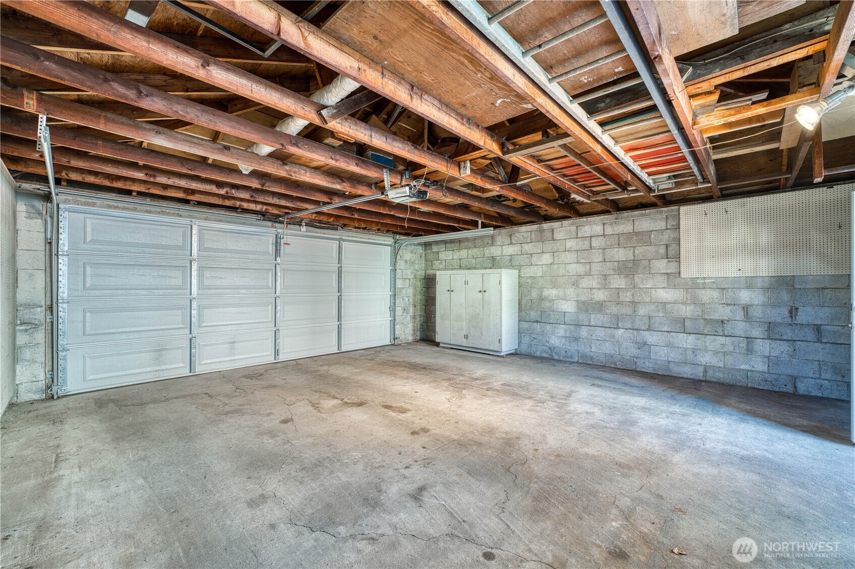 6126 S Thompson Avenue