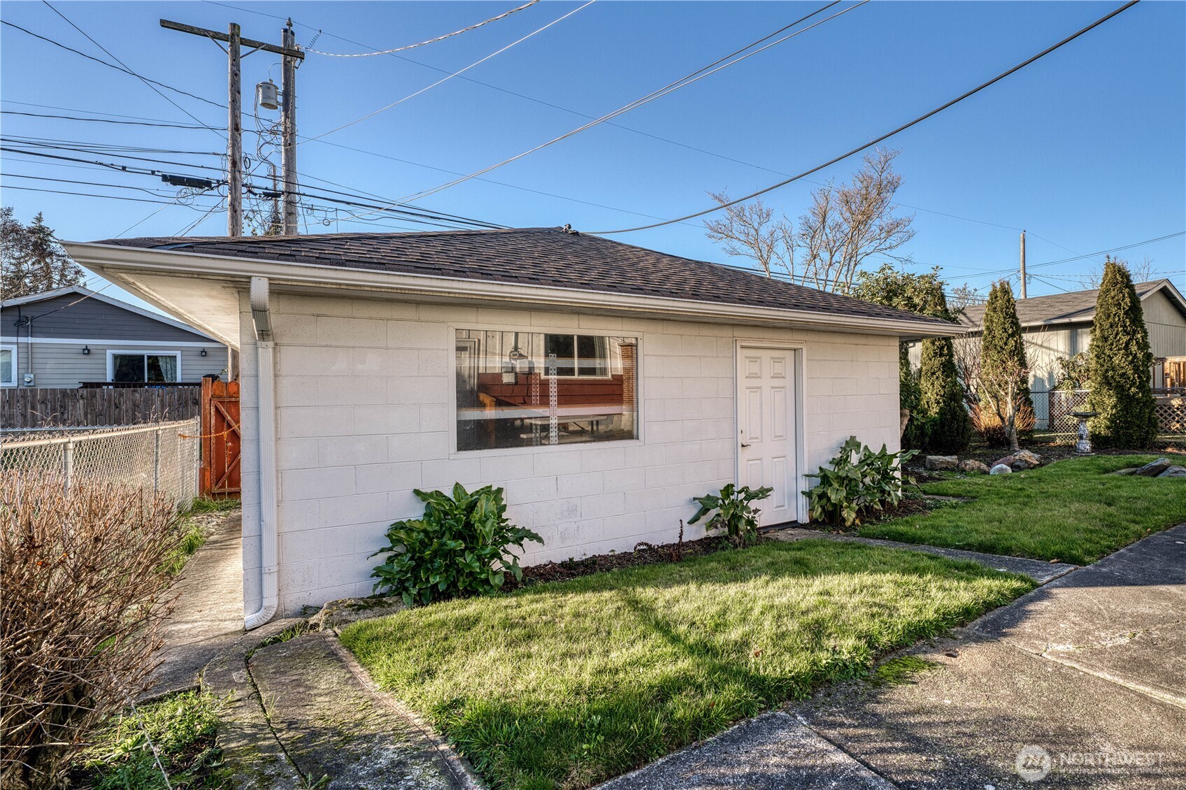 6126 S Thompson Avenue