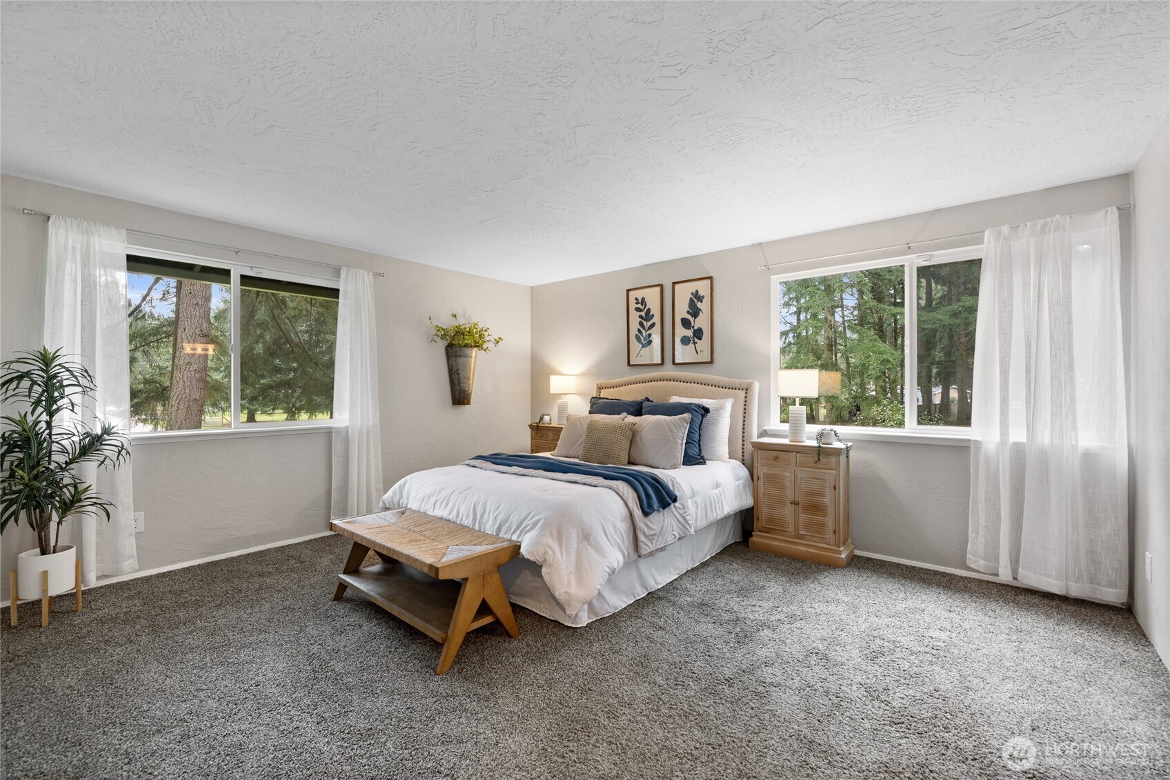 4705 Yorkshire Drive SE